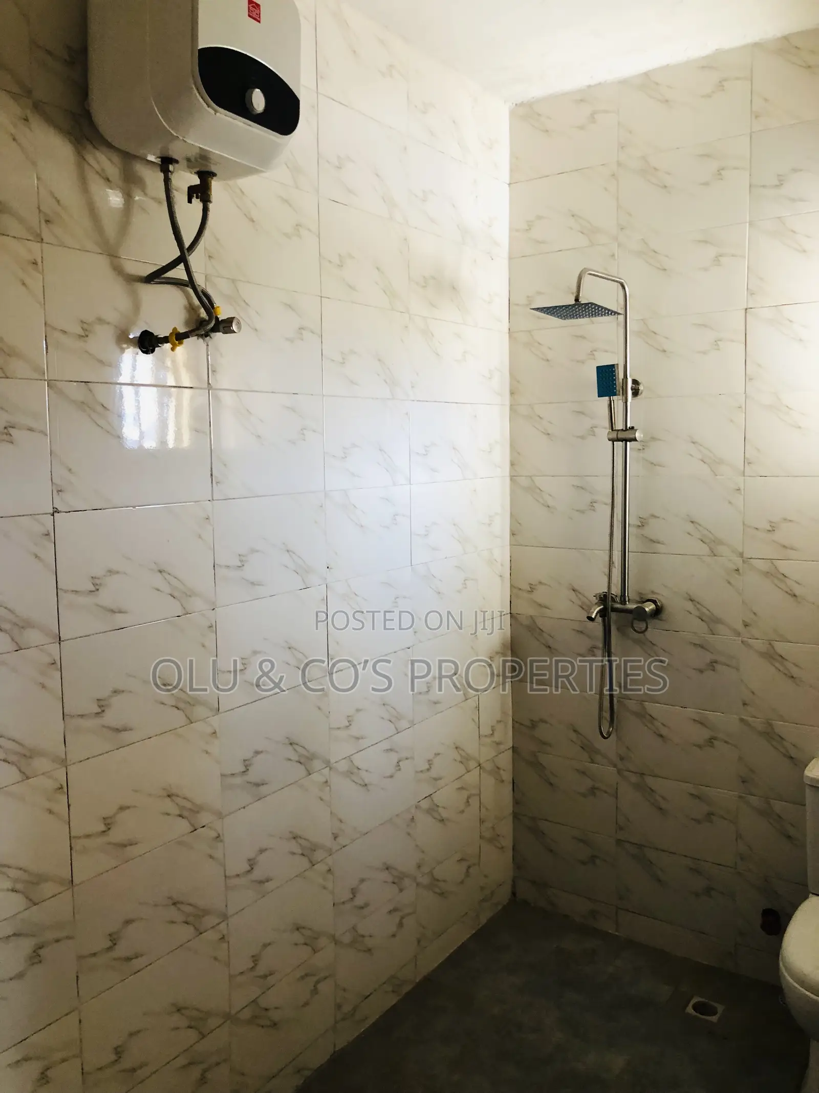 2bdrm Block of Flats in River Pack Estate, Lugbe District for rent in Lugbe District
