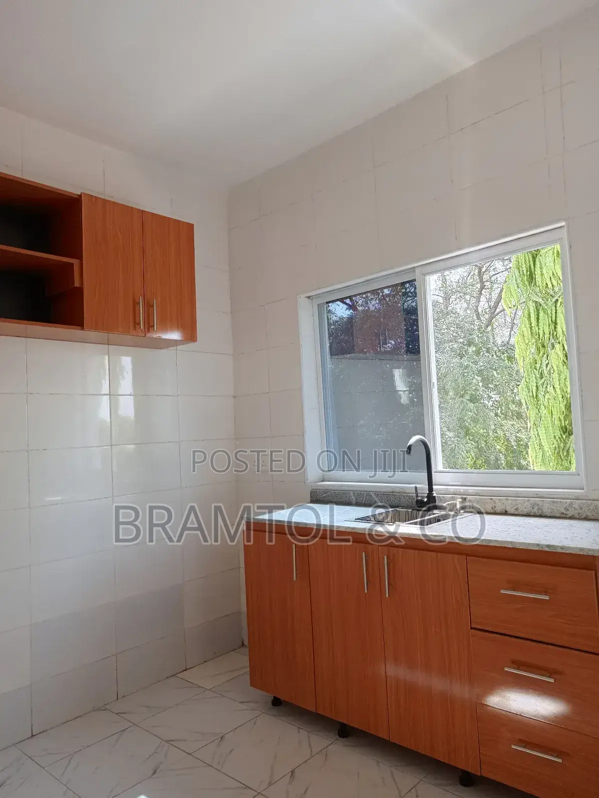 2bdrm Block of Flats in Wuse 2 for rent in Wuse 2