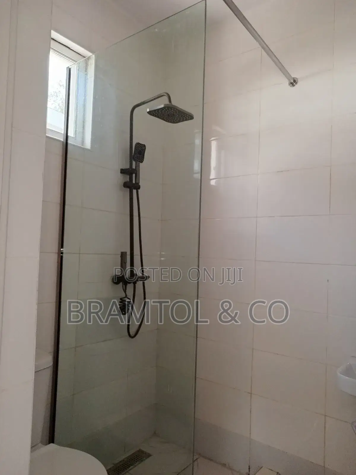 2bdrm Block of Flats in Wuse 2 for rent in Wuse 2