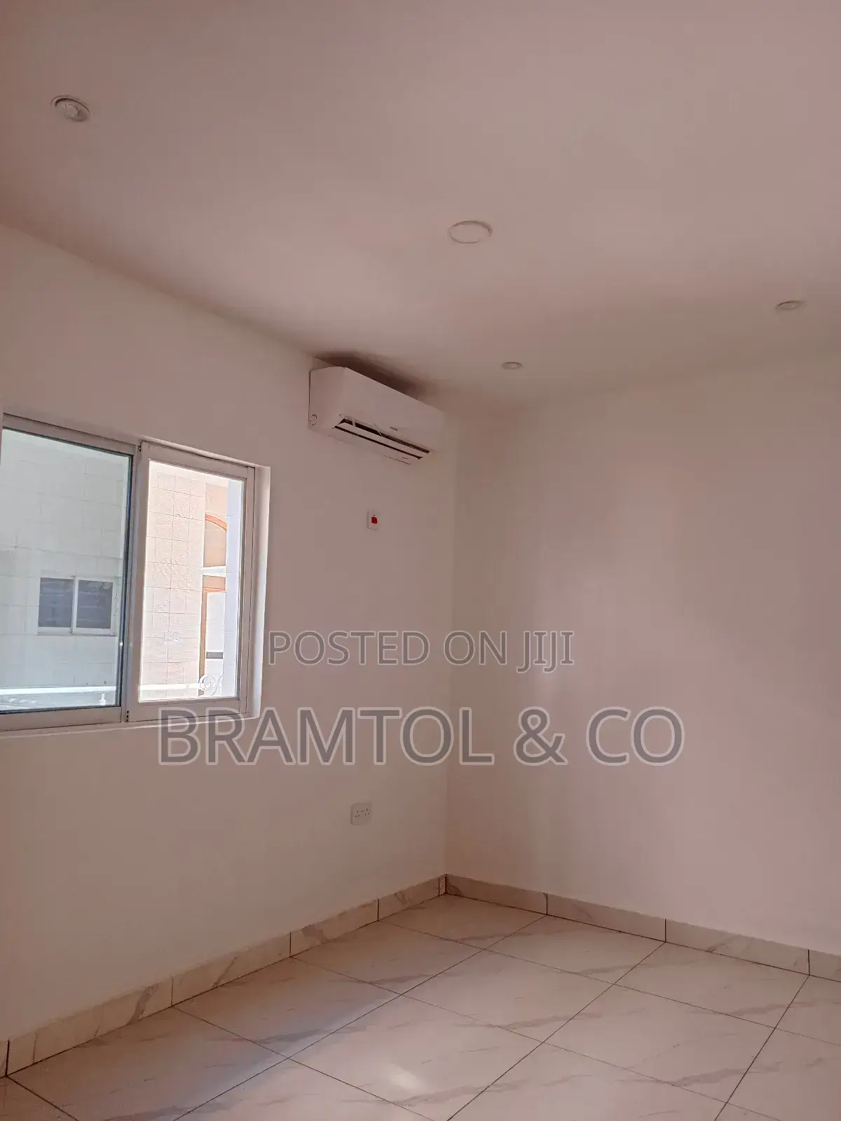2bdrm Block of Flats in Wuse 2 for rent in Wuse 2