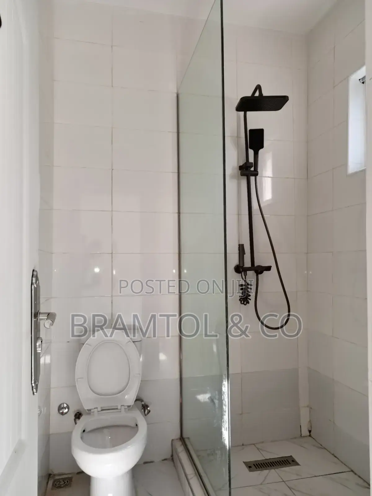 2bdrm Block of Flats in Wuse 2 for rent in Wuse 2