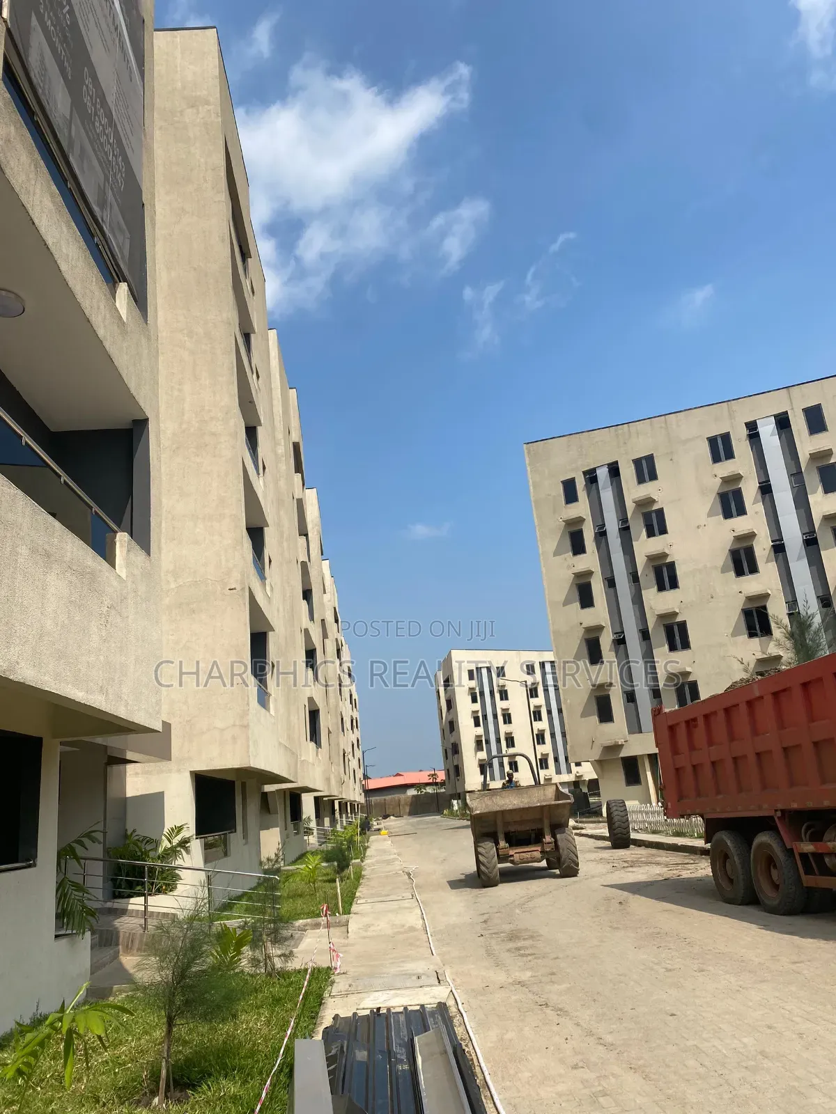 1bdrm Apartment in Surulere for sale in Surulere