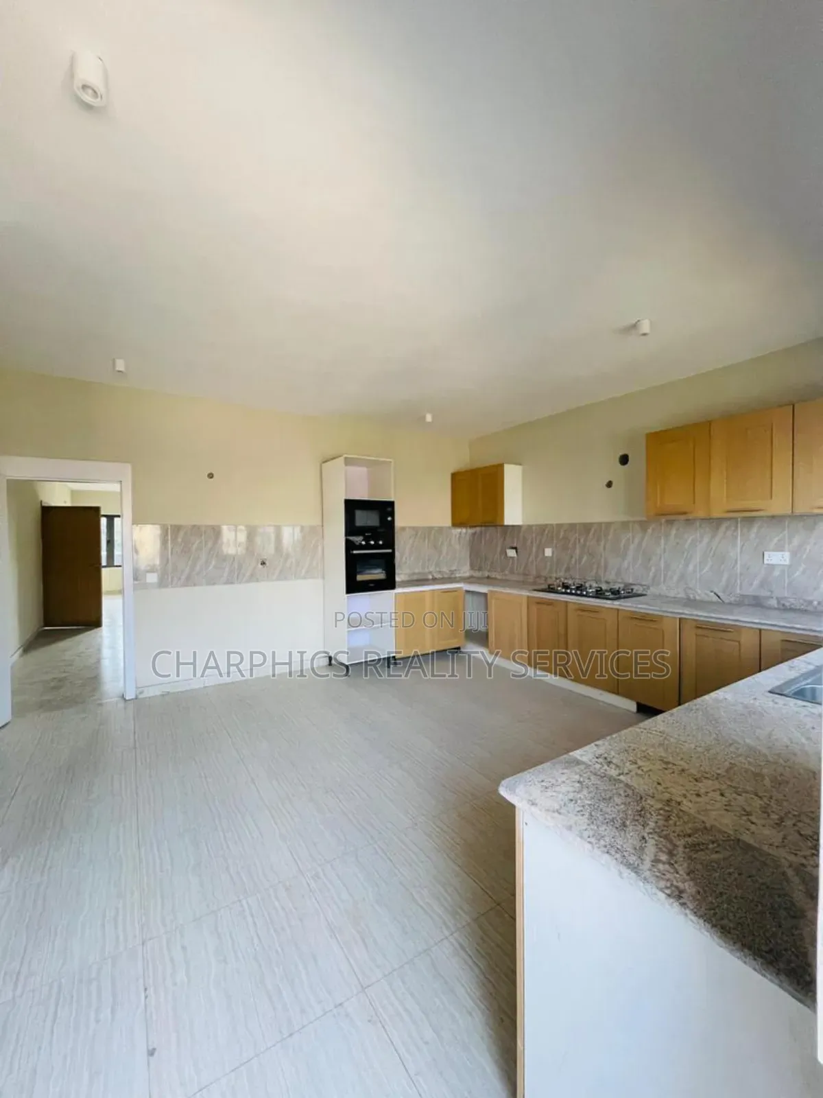 1bdrm Apartment in Surulere for sale in Surulere