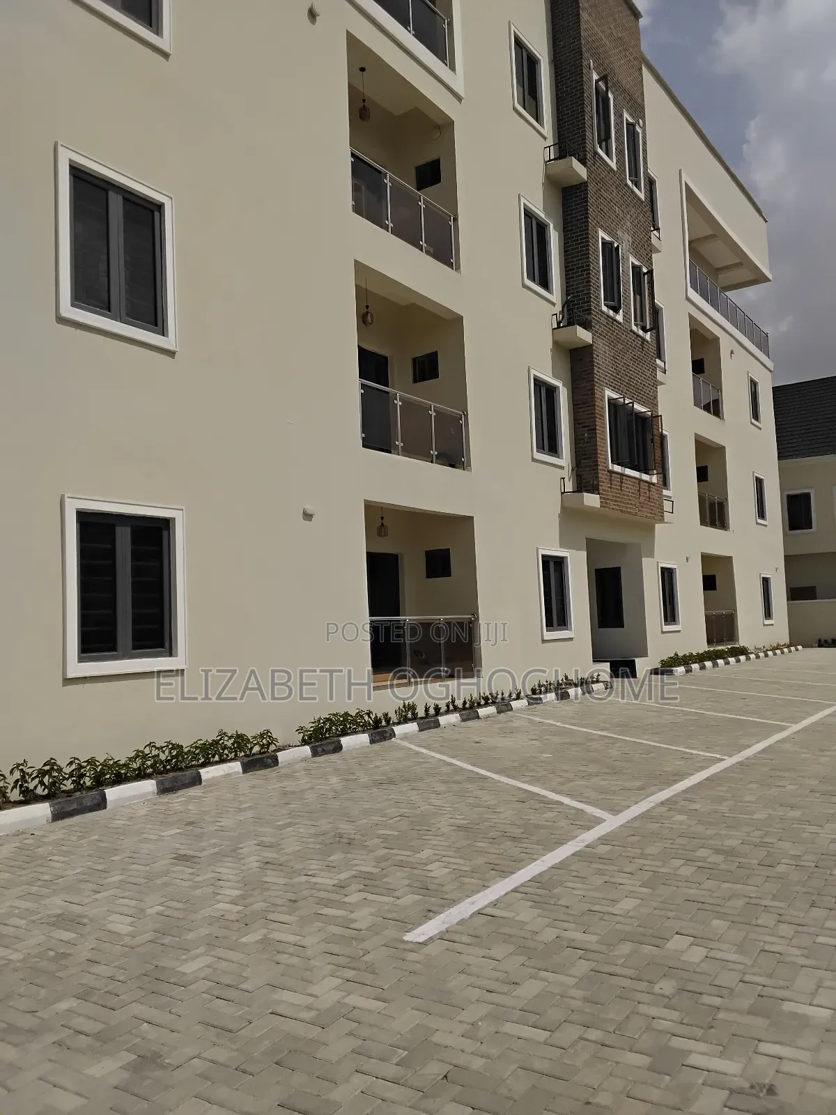 2bdrm Apartment in Ajah for sale in Ajah