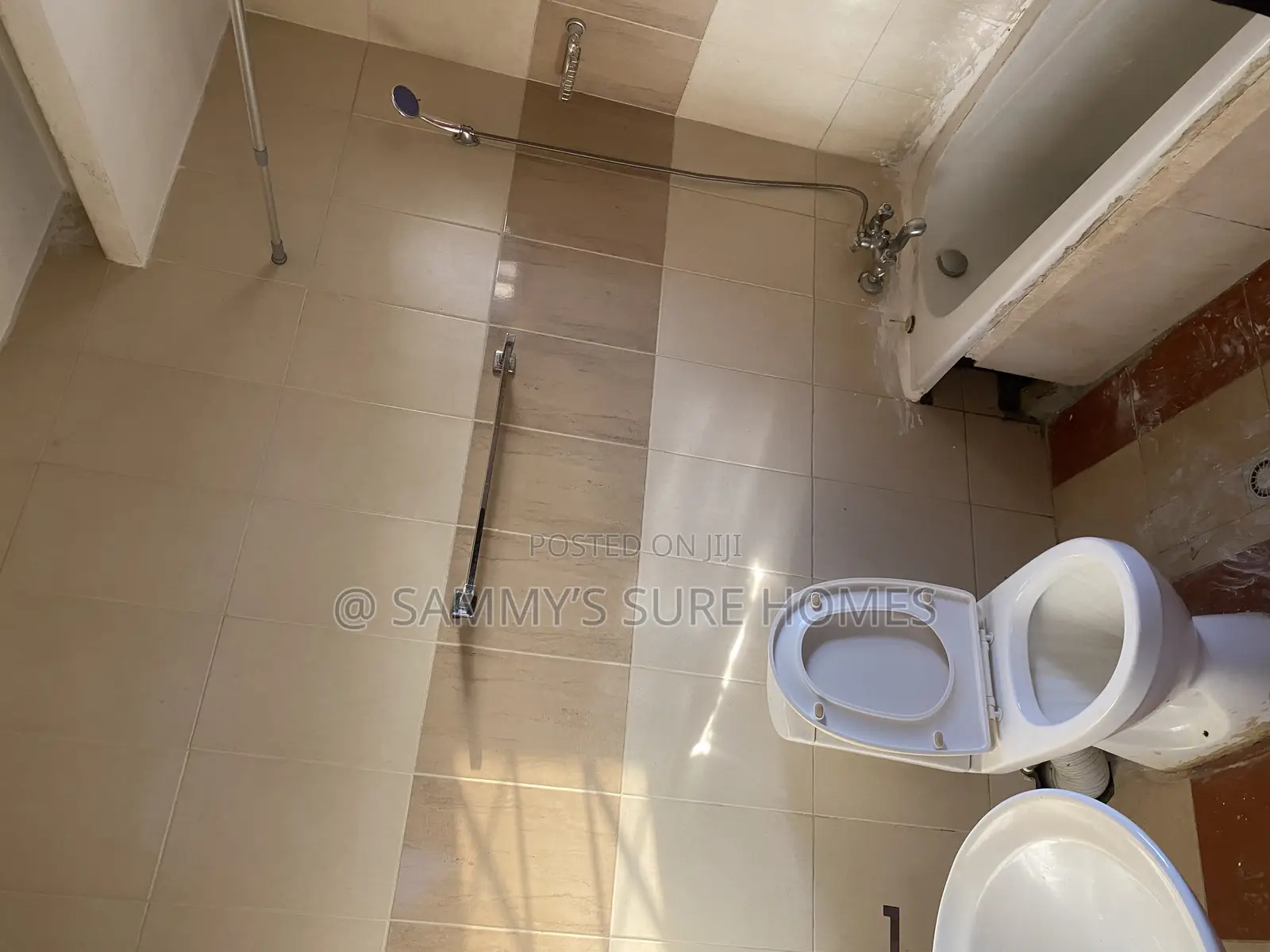5bdrm Duplex in Fyne Stone Estate, Gwarinpa for rent in Gwarinpa