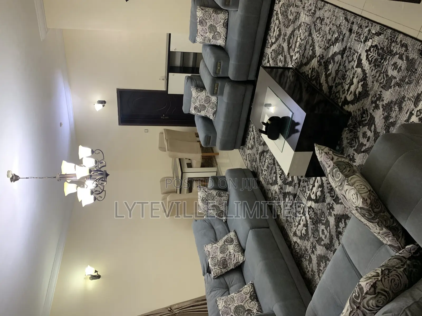 2 Bedroom Clean Apartment in Utako
