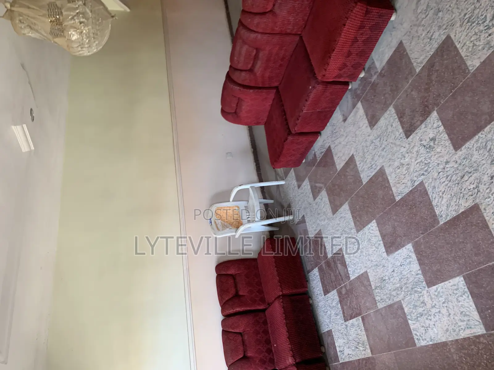 5bdrm Duplex in Idu Industrial for sale in Idu Industrial