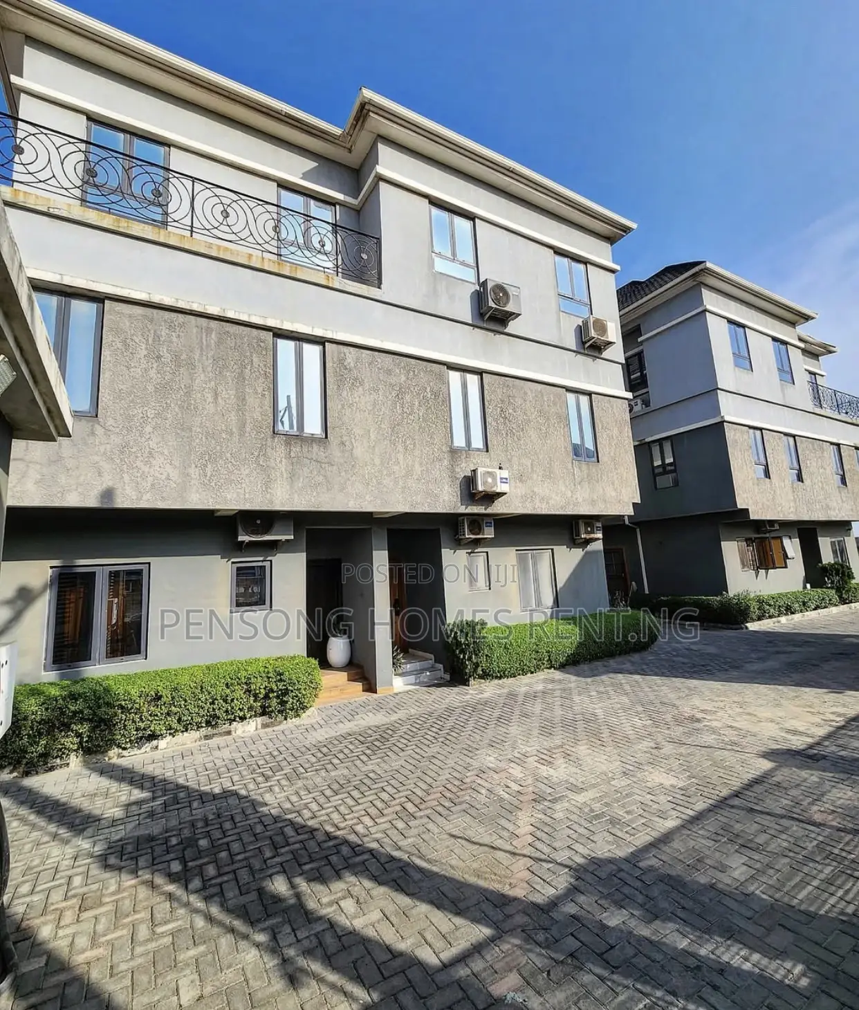 4bdrm Duplex in Lekki Right for rent in Lekki
