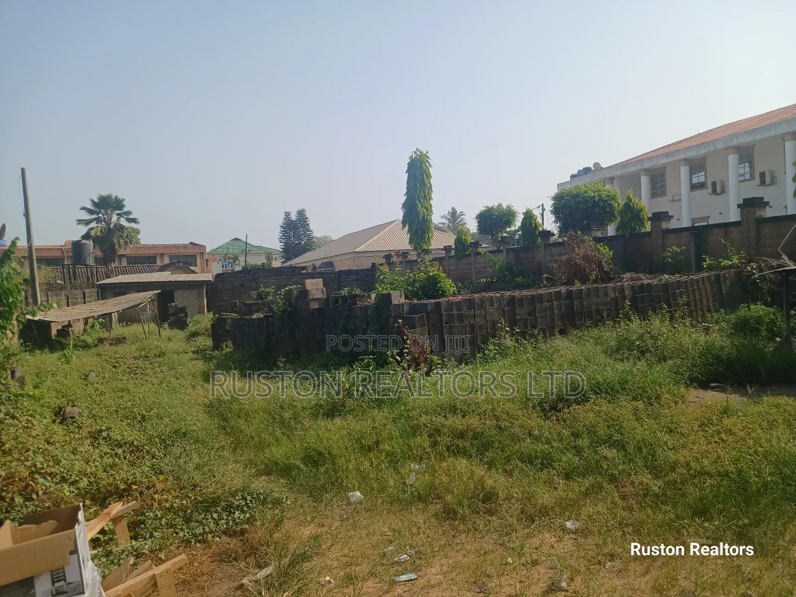 Commercial Land Measuring About 1,150sm in Ibadan