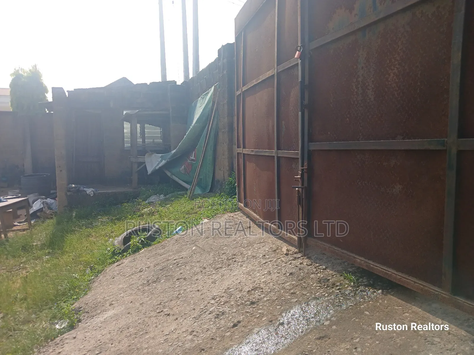 Commercial Land Measuring About 1,150sm in Ibadan