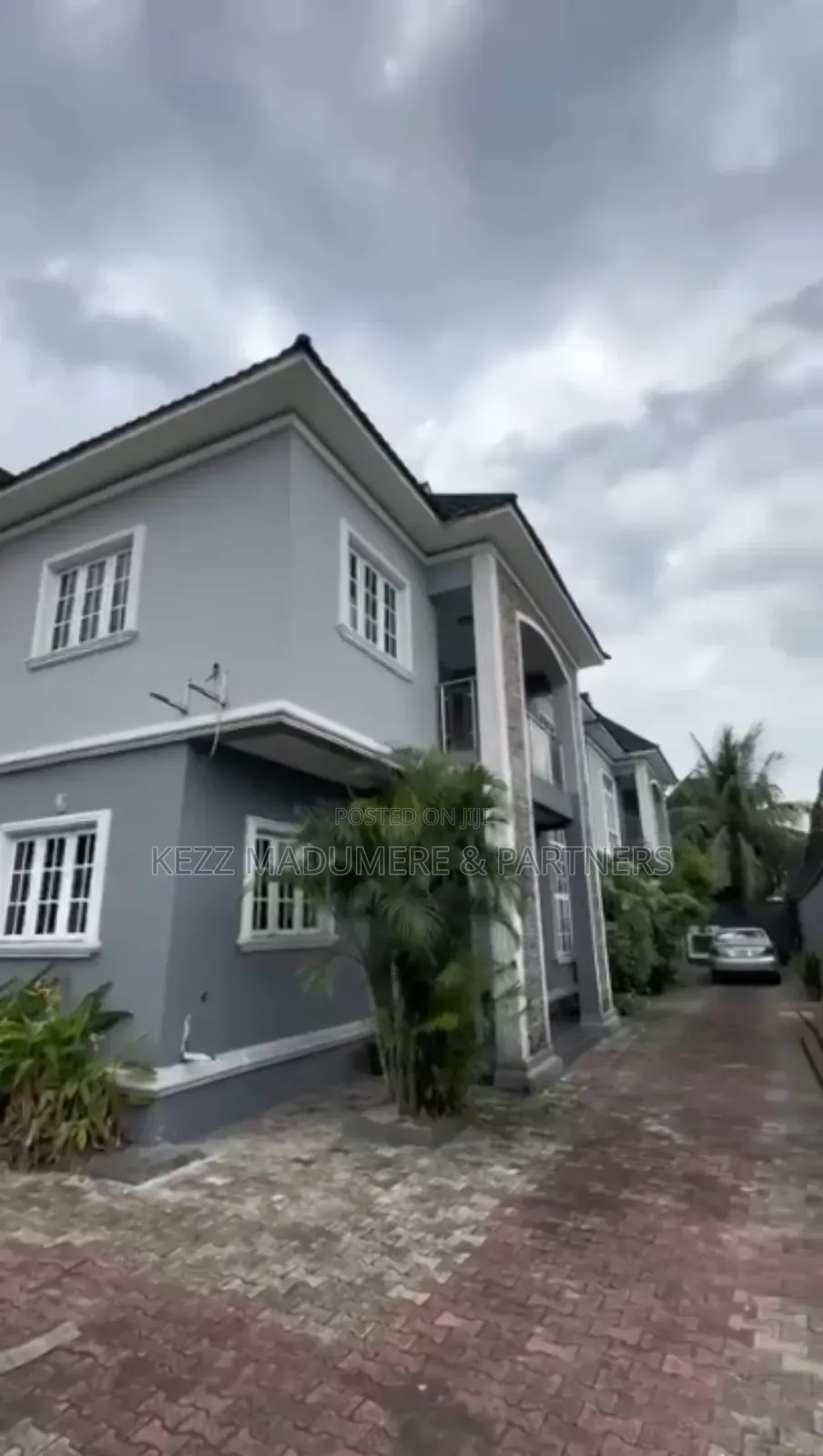 8bdrm Duplex in Dr Peter Odili , for sale in Port-Harcourt