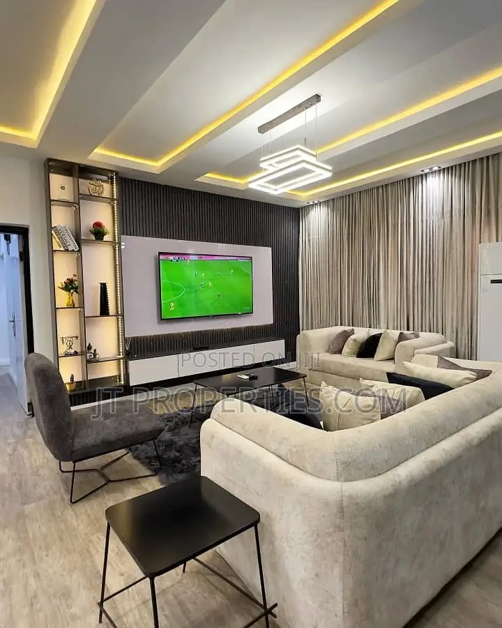Luxury 2bedroom Apartment Wuse 2 in Wuse 2