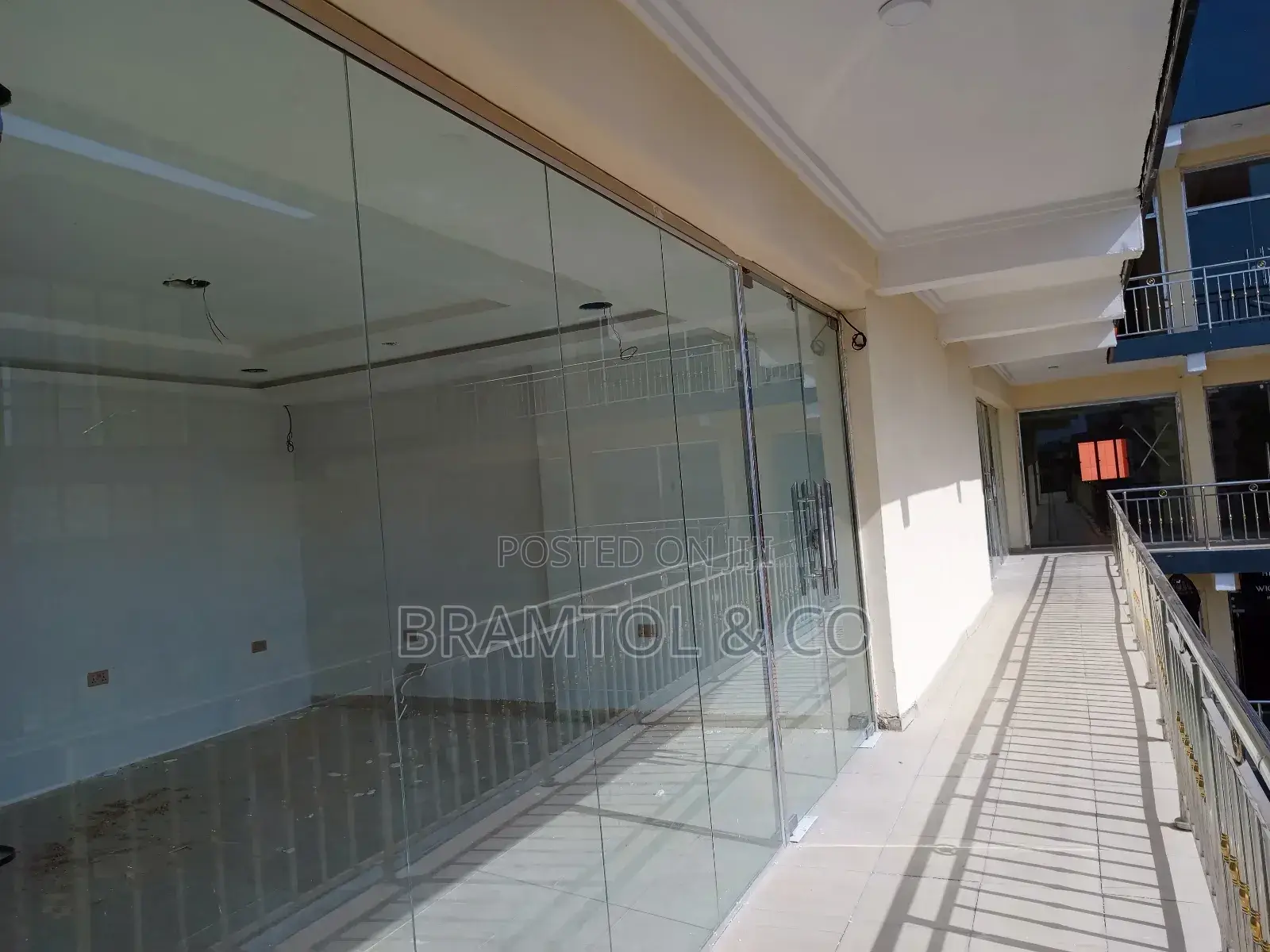 125sqm Shop/Office In A Brand New Plaza in Wuse 2