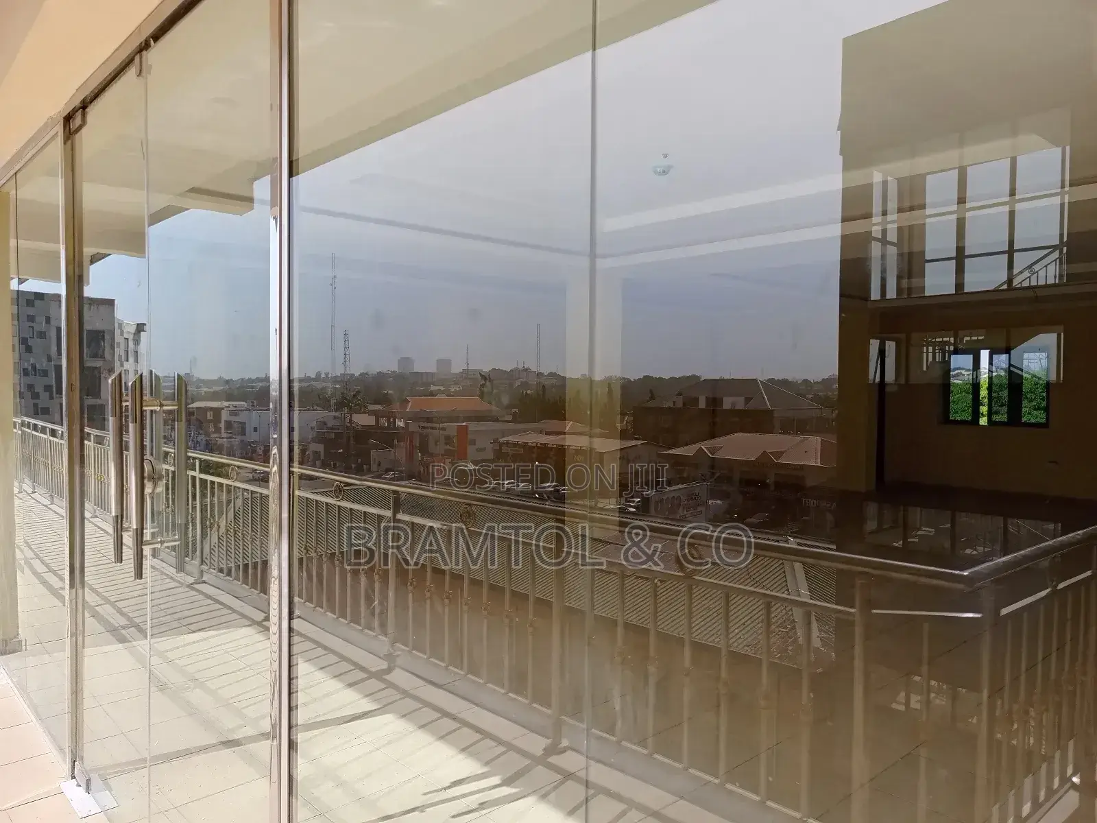 160 SQM Office/Shop Space in a Newly Built Plaza in Wuse 2