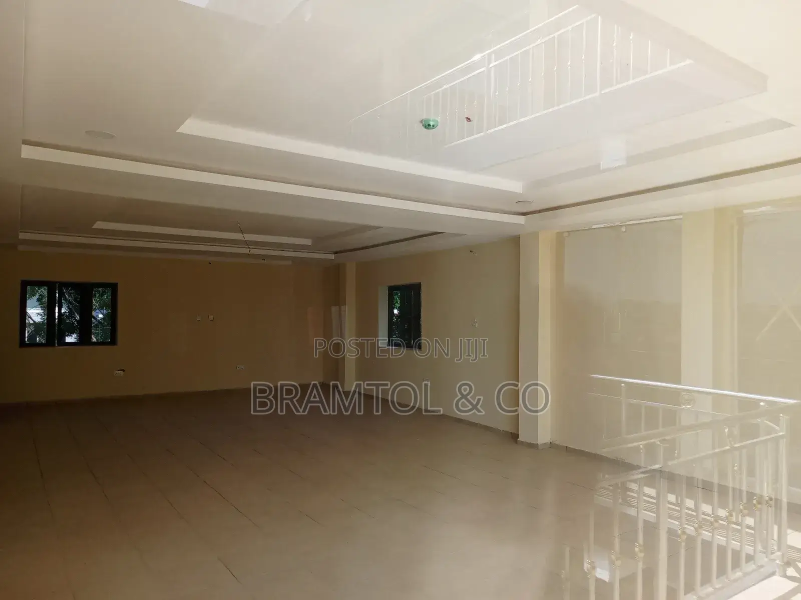160 SQM Office/Shop Space in a Newly Built Plaza in Wuse 2