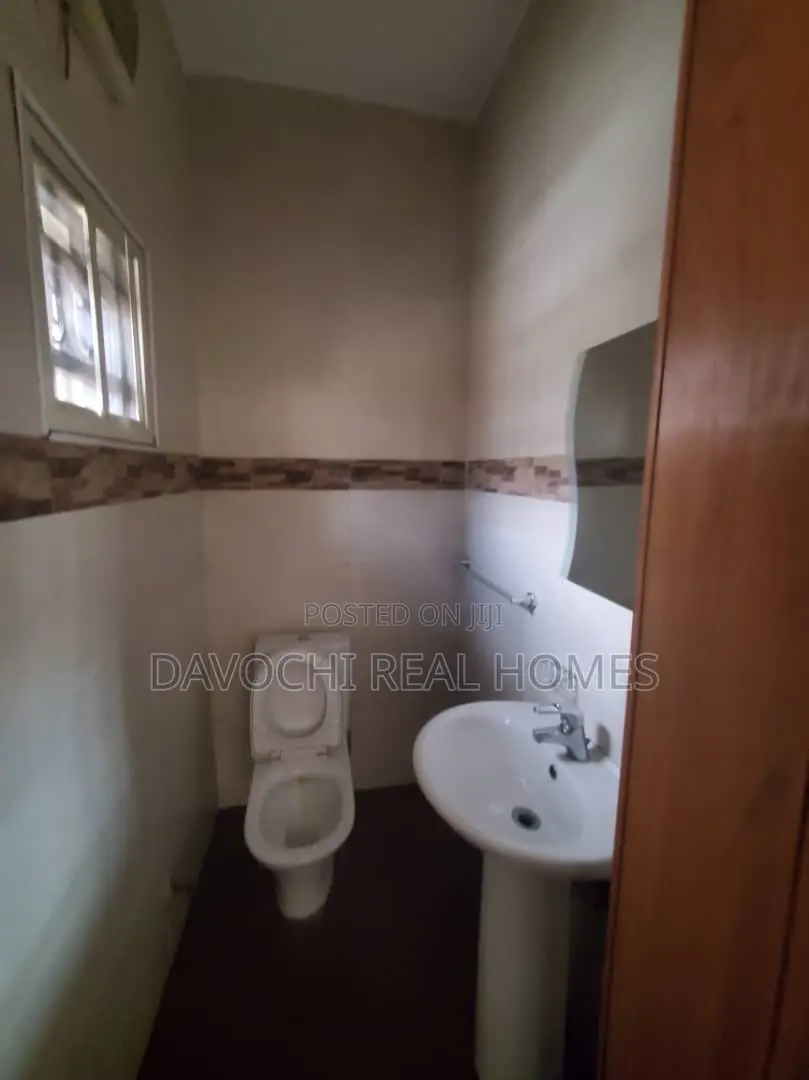 4bdrm House in Oniru Estate, Victoria Island Extension for rent in Victoria Island Extension