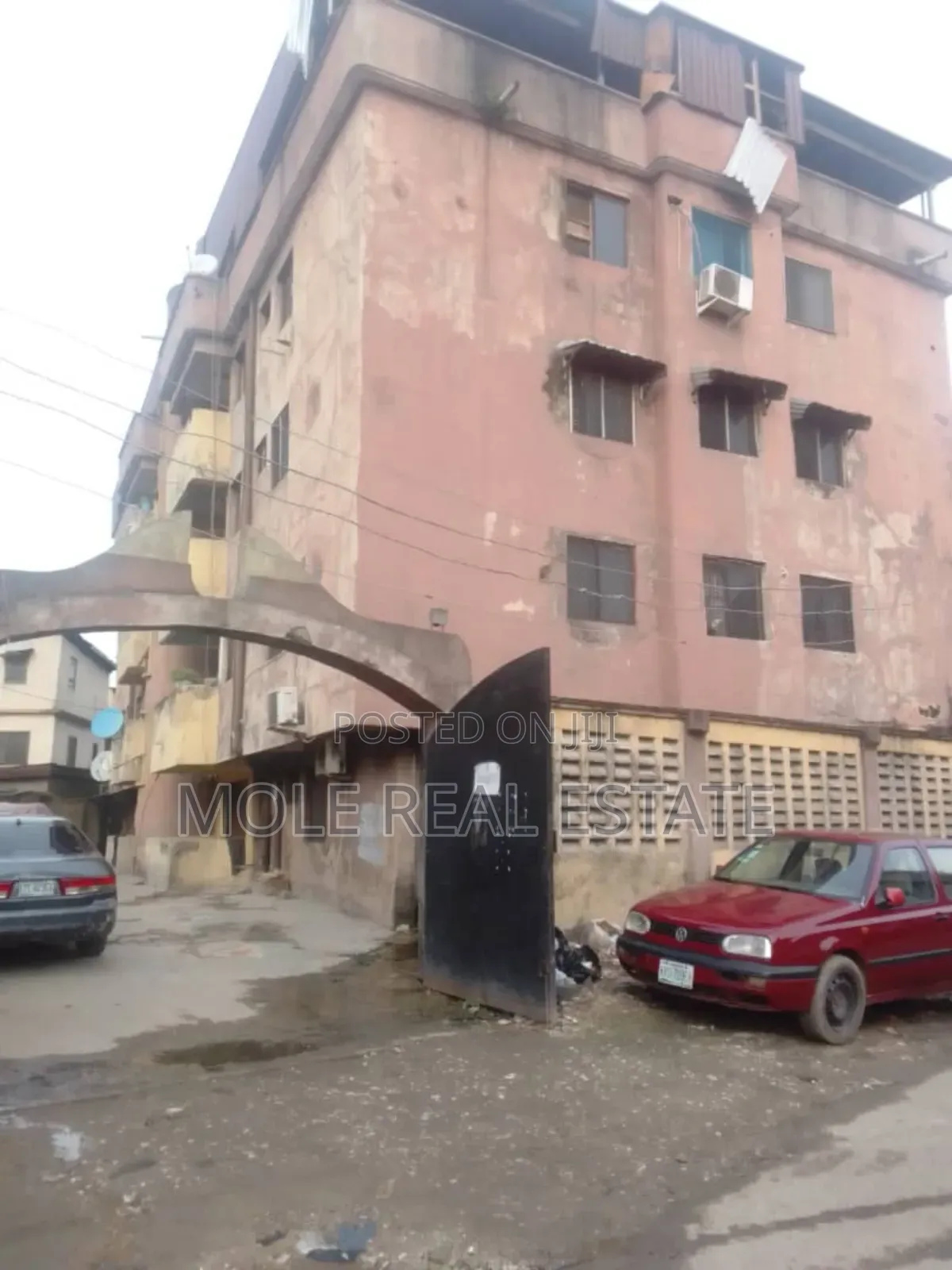 3 Storey Solid Structure Fadeyin Yaba Tech in Yaba