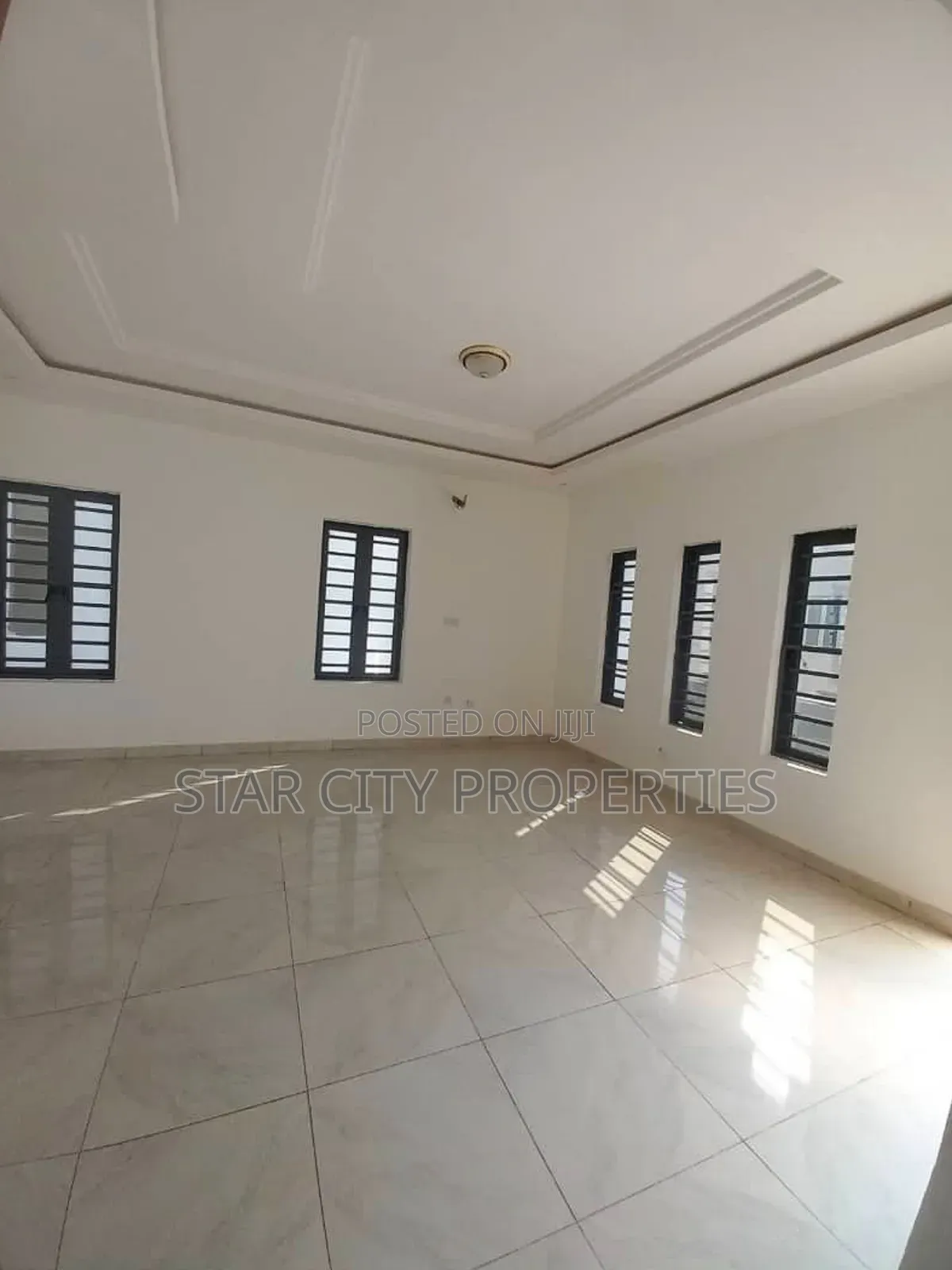 5bdrm Duplex in Magodo Phase 2 for sale in GRA Phase 2 Shangisha