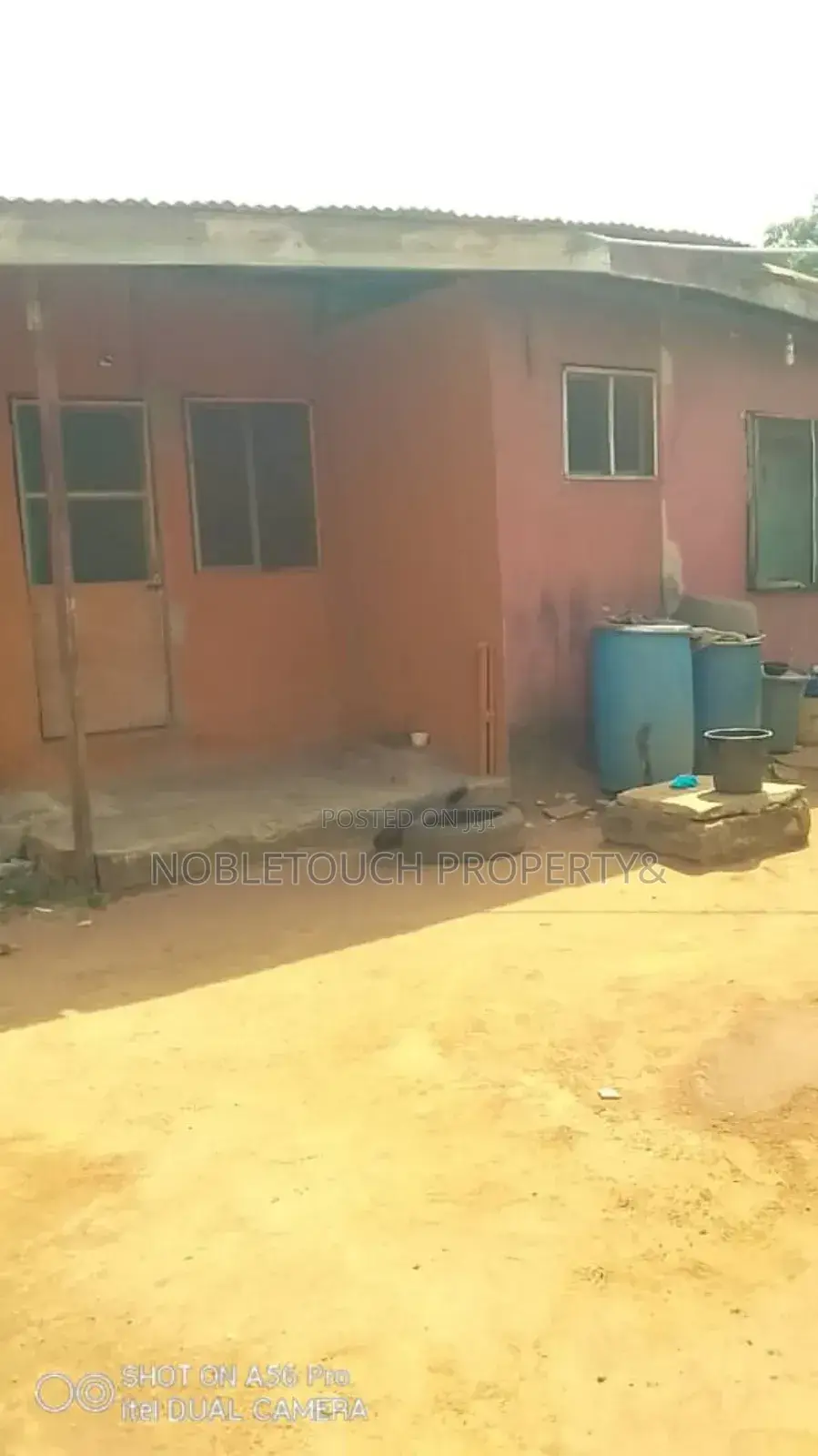 3bdrm Block of Flats in Off Ikotun Idimu, Iseri Olofin for sale in Iseri Olofin