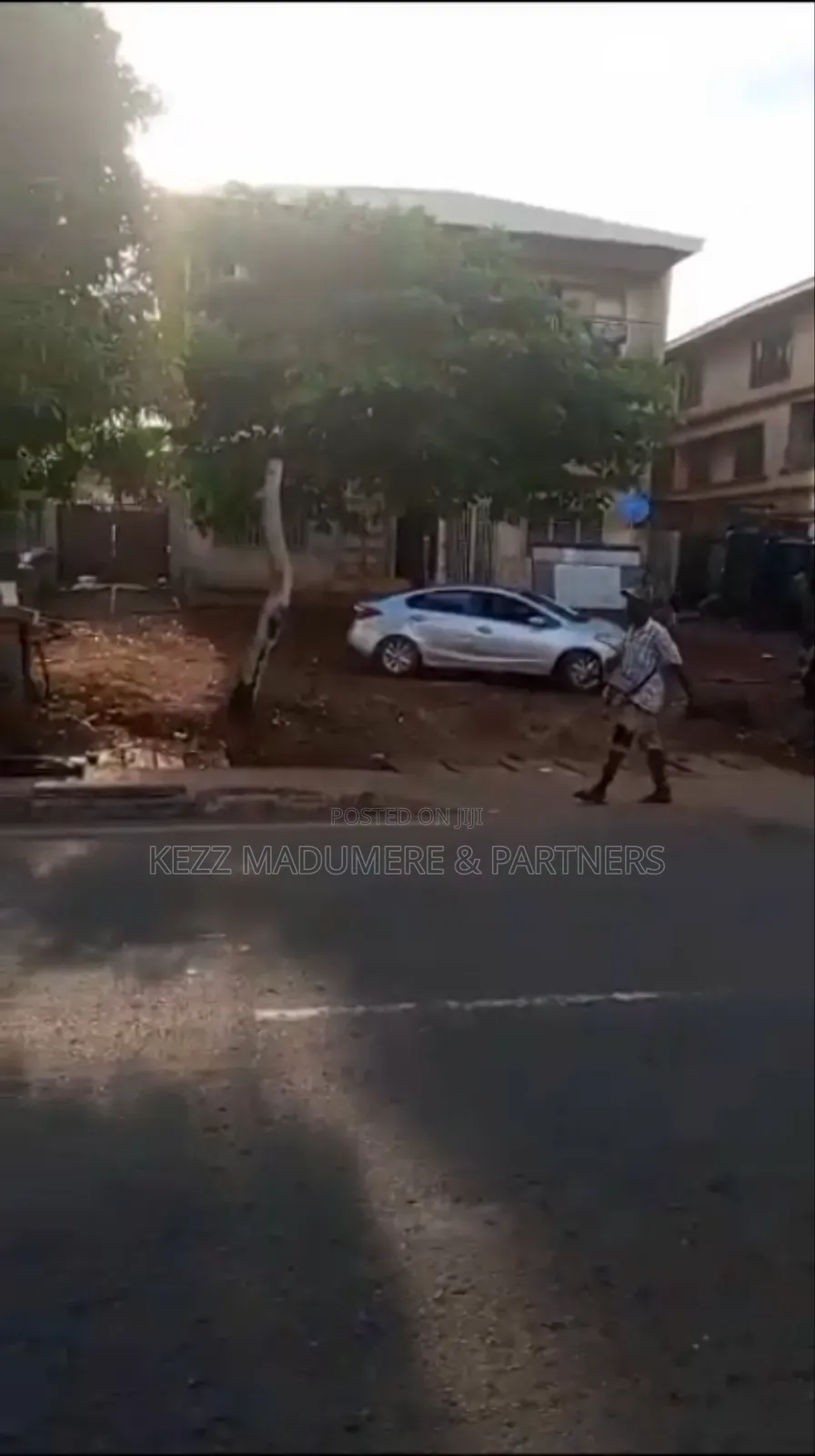 10bdrm Block of Flats in Agbani Road , Enugu, for sale in Enugu