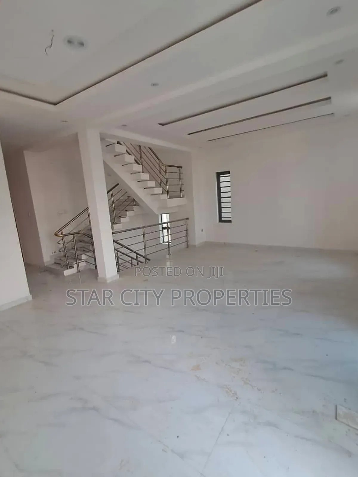 5bdrm Duplex in Magodo Phase 2 for sale in GRA Phase 2 Shangisha