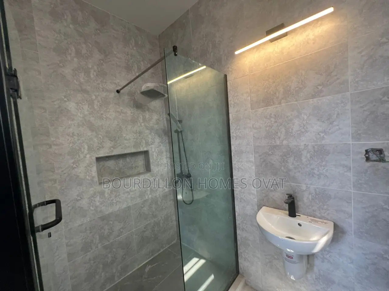 1bdrm Apartment in Ologolo for sale in Ologolo