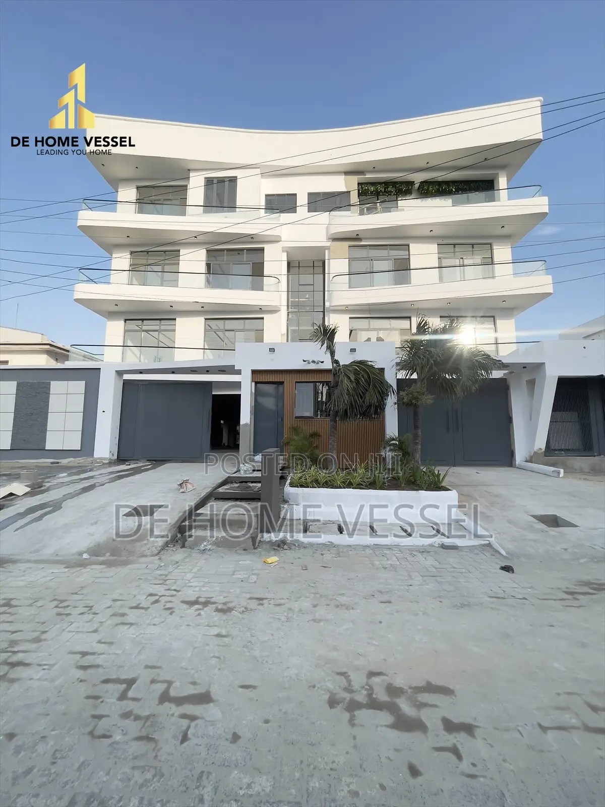 4bdrm Maisonette in Lekki Phase 1 for sale in Lekki Phase 1