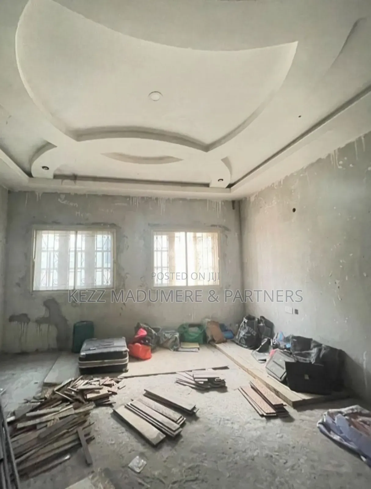 4bdrm Duplex in Dr Peter Odili , for sale in Trans Amadi