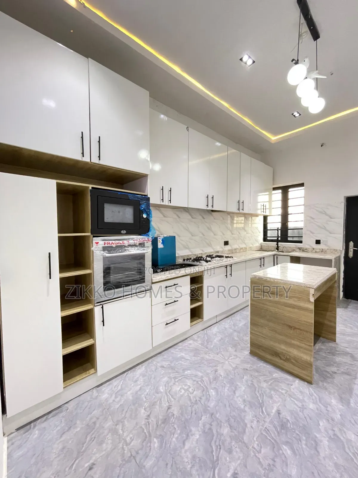 4bdrm Duplex in Ajah for sale in Ajah
