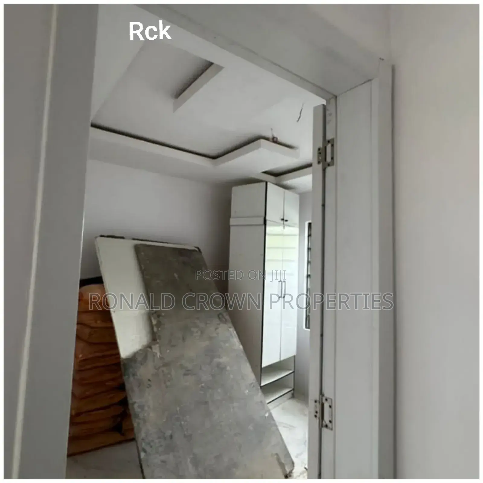 4bdrm Duplex in Festac for sale in Festac
