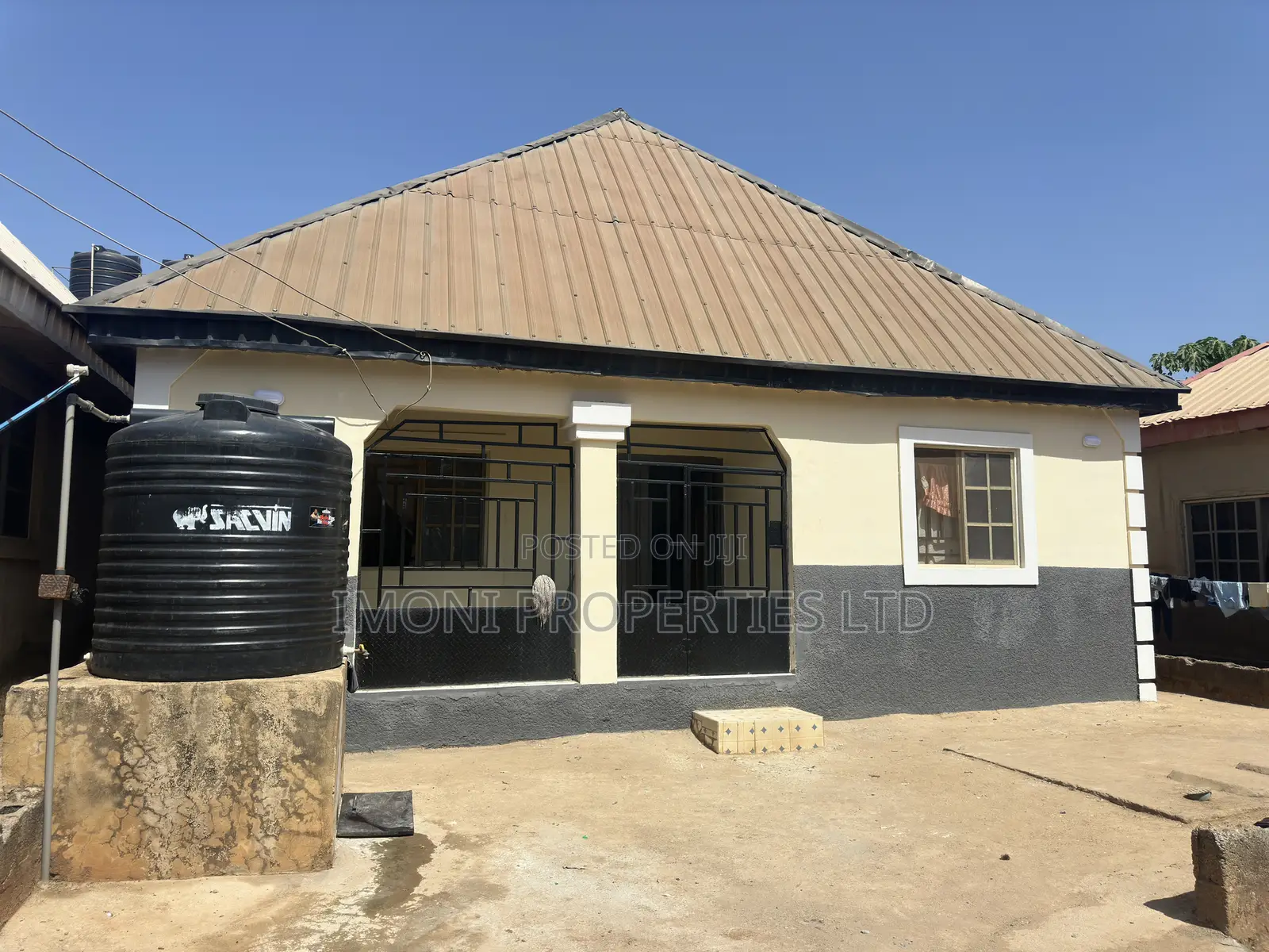 2bdrm Bungalow in Obasajo Road, Dutse-Alhaji for sale in Dutse-Alhaji