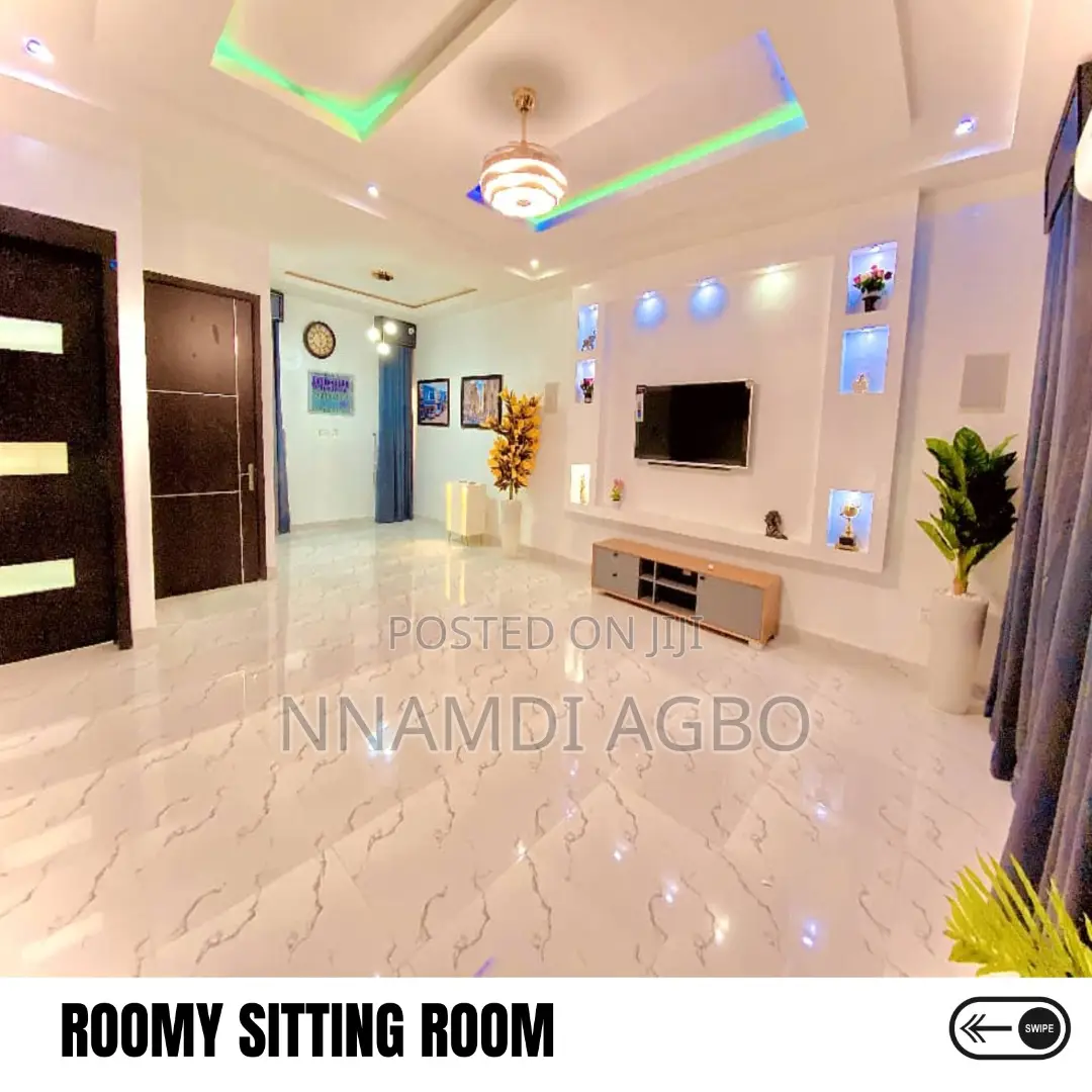 4bdrm Duplex in Orchid for Sale in Lafiaji