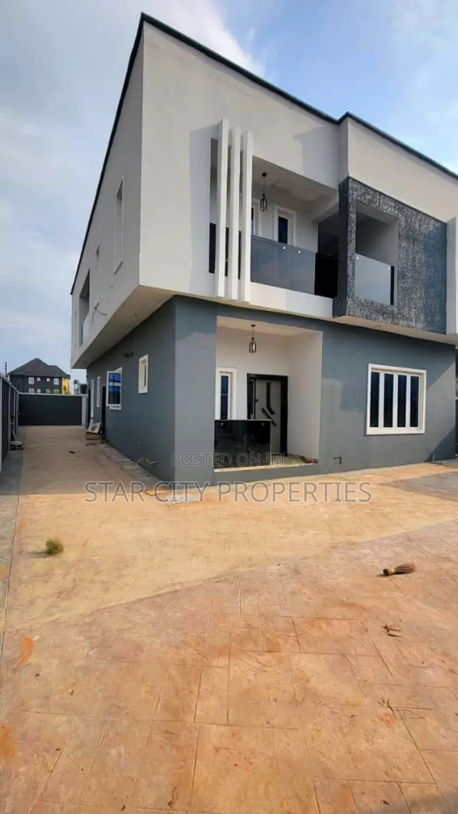 4bdrm Duplex in Opic Estate, Isheri North for sale in Isheri North