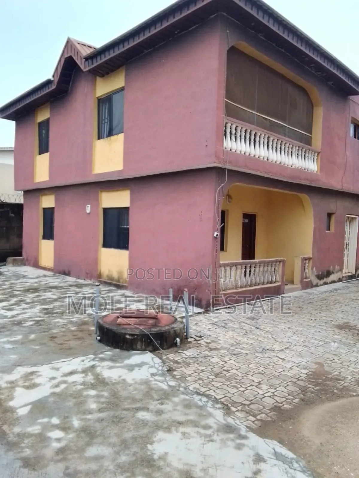 6flats of 2 Bedroom and Bungalow Governor's Rd in Ikotun/Igando