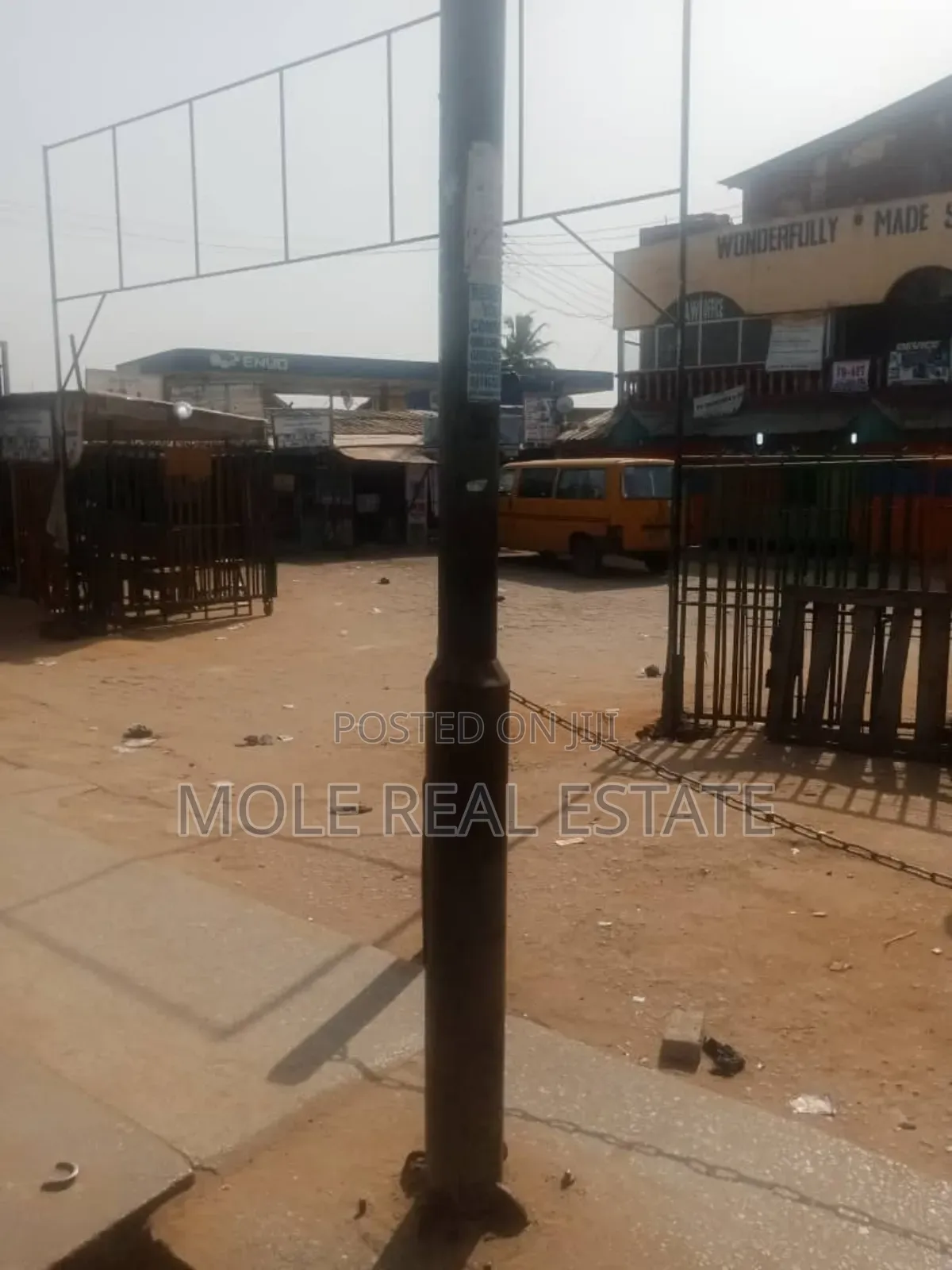 1200sqm Dry Land Amuwo Odofin Close to the RD in Amuwo-Odofin