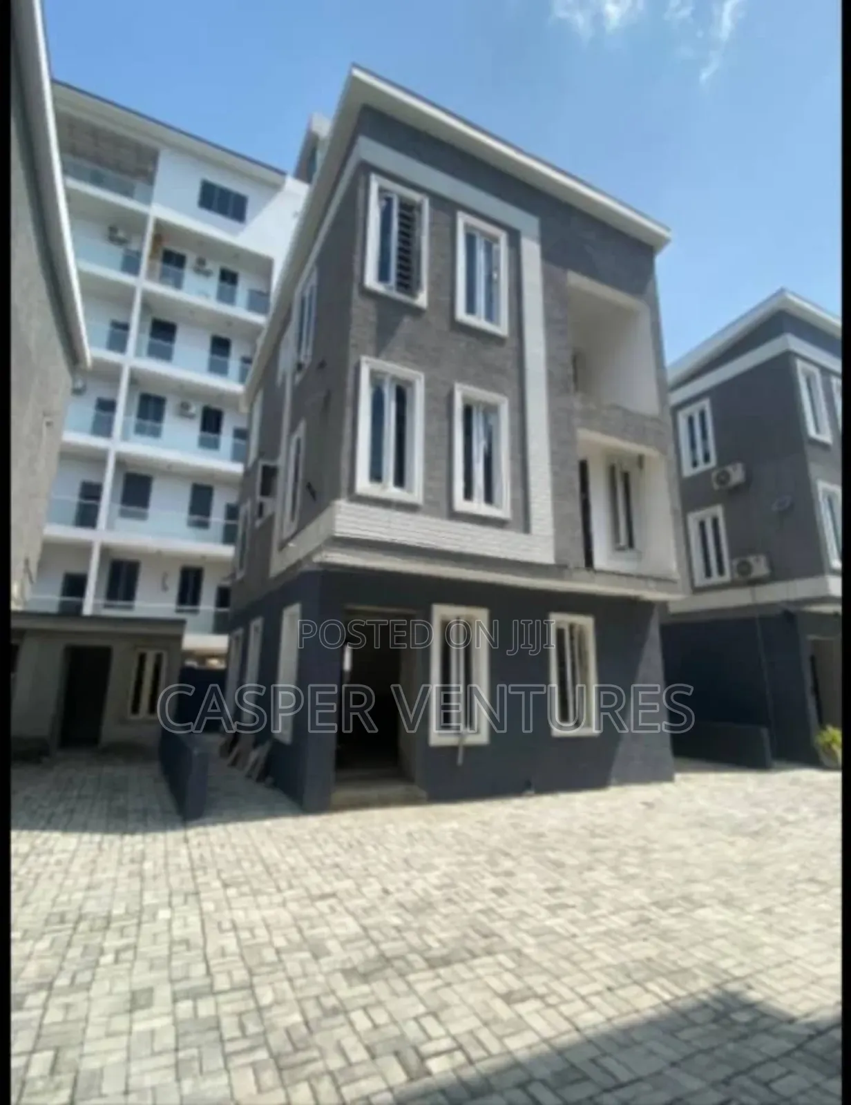 5bdrm Duplex in Phase 1 for rent in Lekki Phase 1