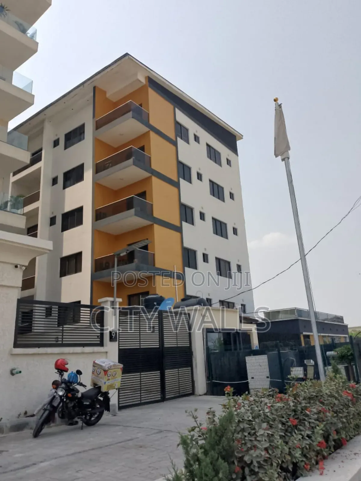3bdrm Block of Flats in Osborne Foreshore for sale in Osborne Foreshore Estate
