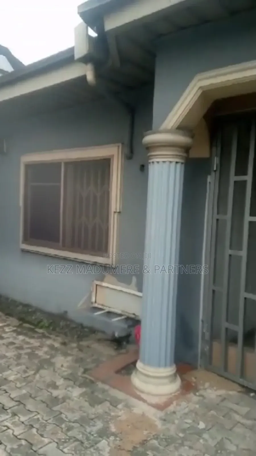 12bdrm Block of Flats in Iwofe, Port Harcourt for sale in Port-Harcourt