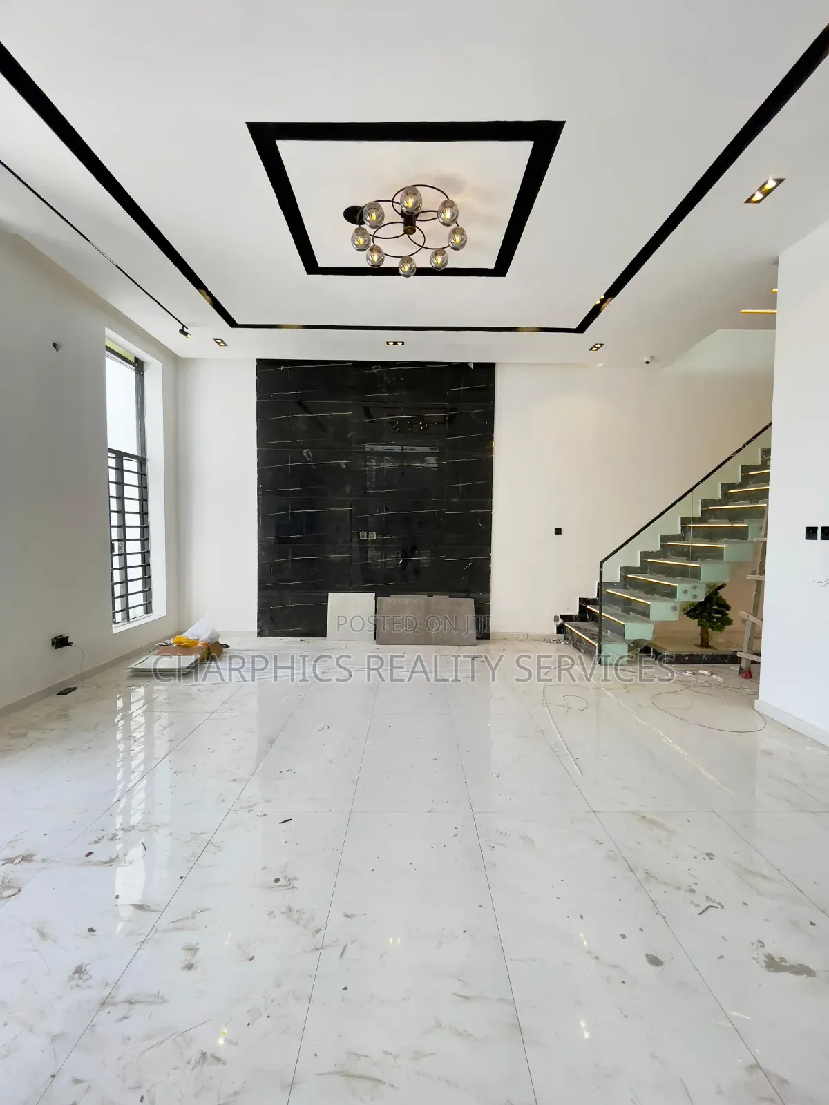 4bdrm Duplex in Ikota for sale in Ikota