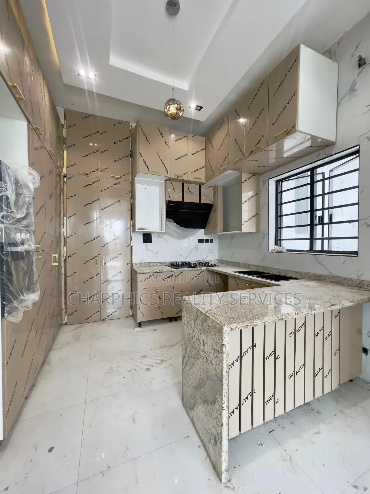4bdrm Duplex in Ikota for sale in Ikota