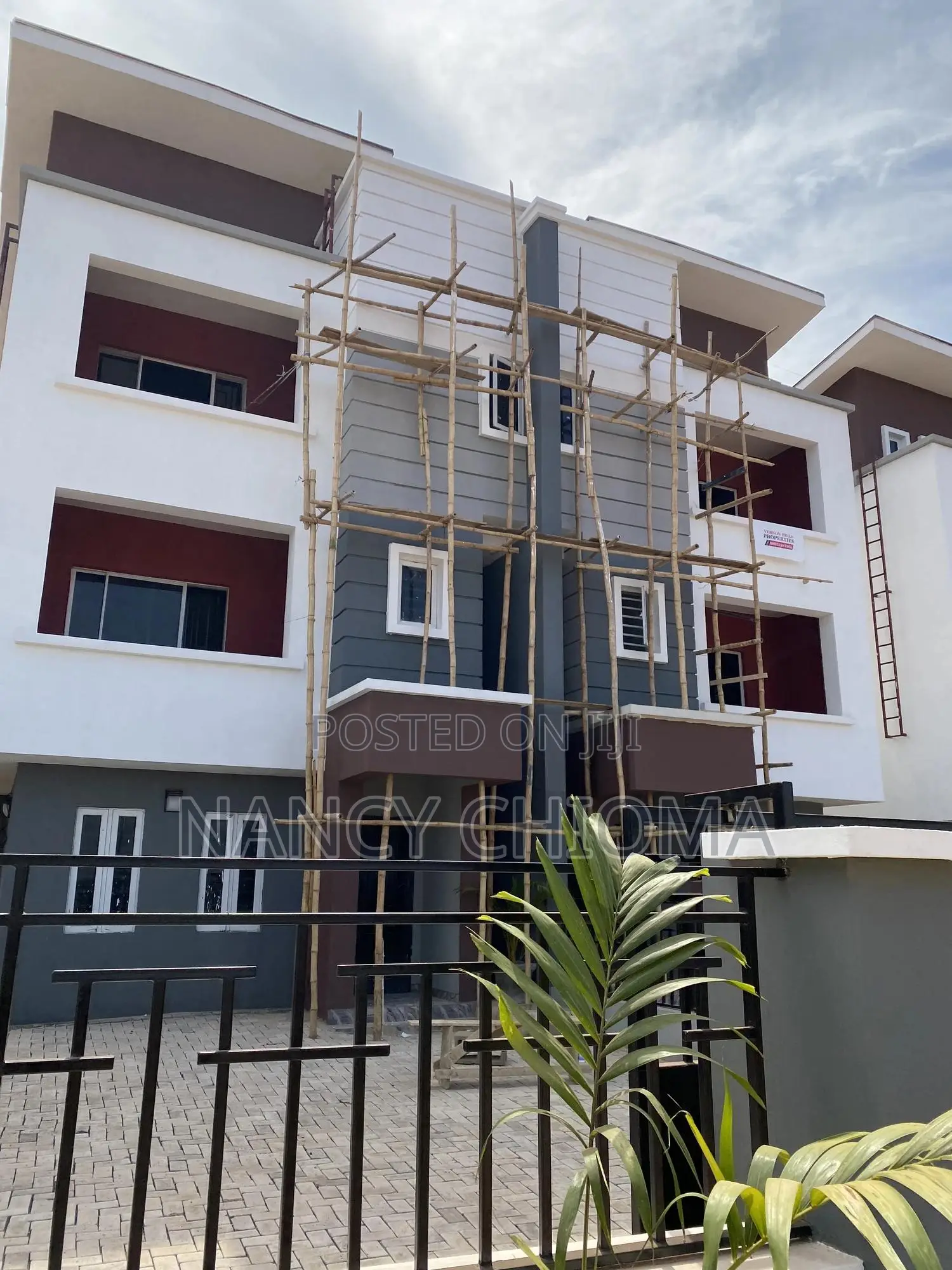 Duplex For Sale In Centenary in Enugu