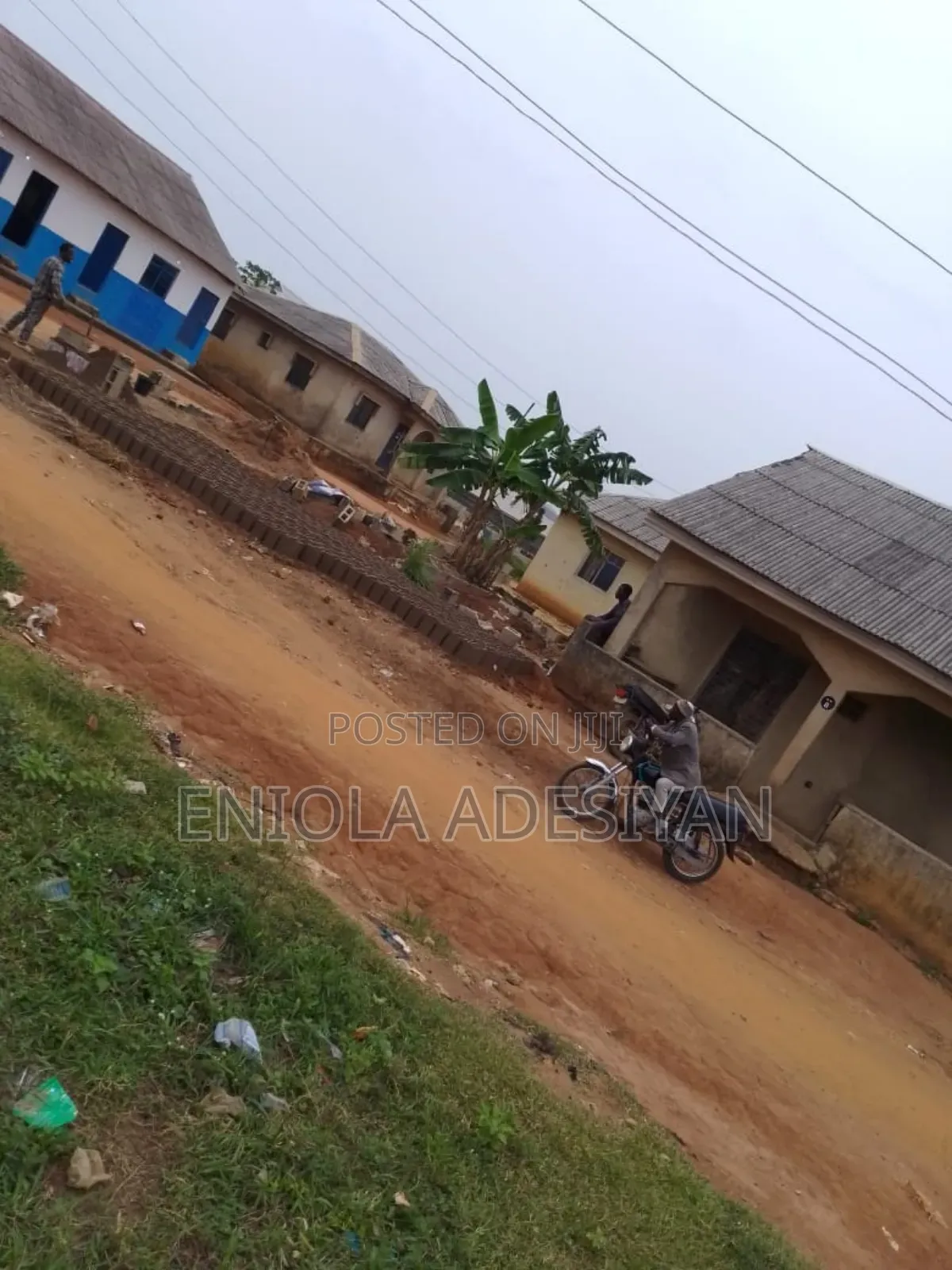 Furnished 4bdrm Block of Flats in Mowowole Bustop, Igbogbo for sale in Igbogbo