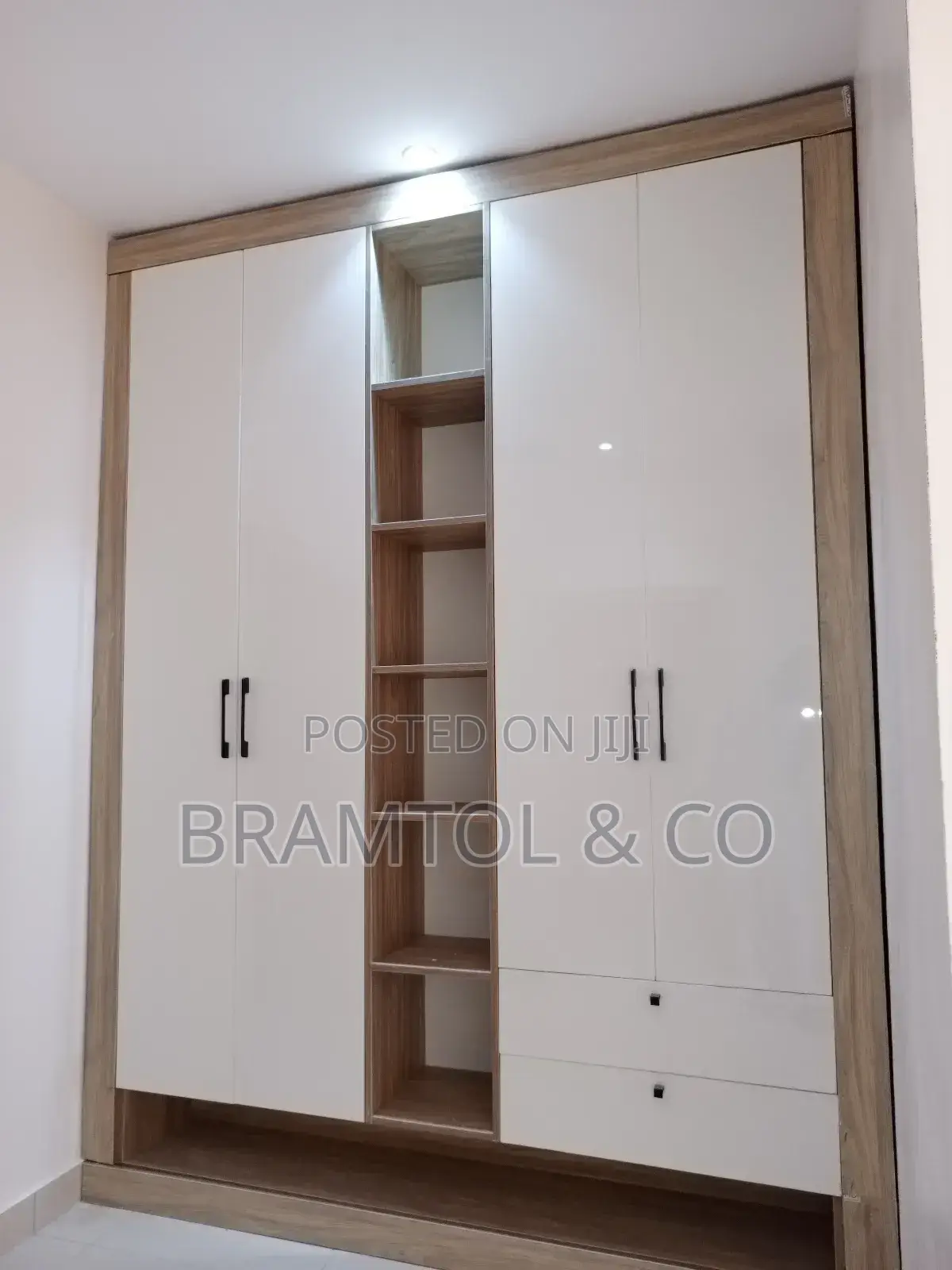 5bdrm Townhouse / Terrace in Wuye for rent in Wuye