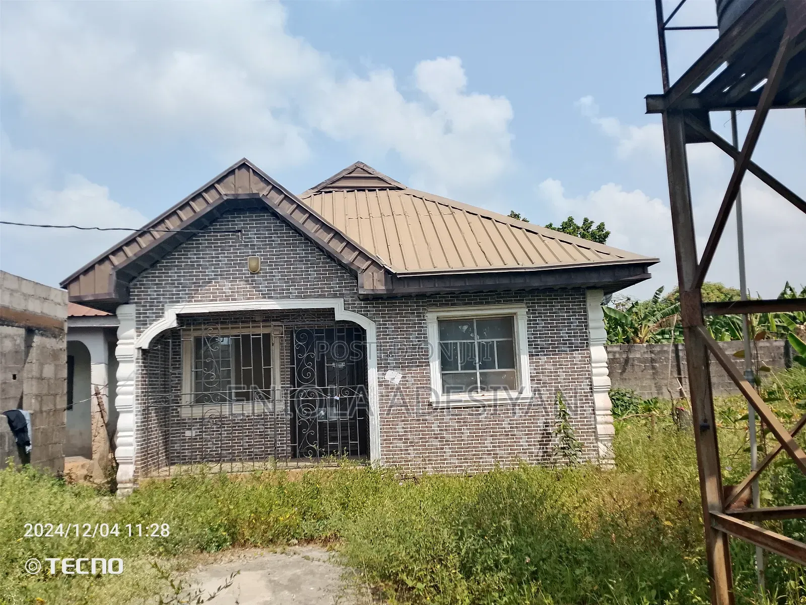 Furnished 3bdrm Bungalow in Offin Lewhoshu, Igbogbo for sale in Igbogbo