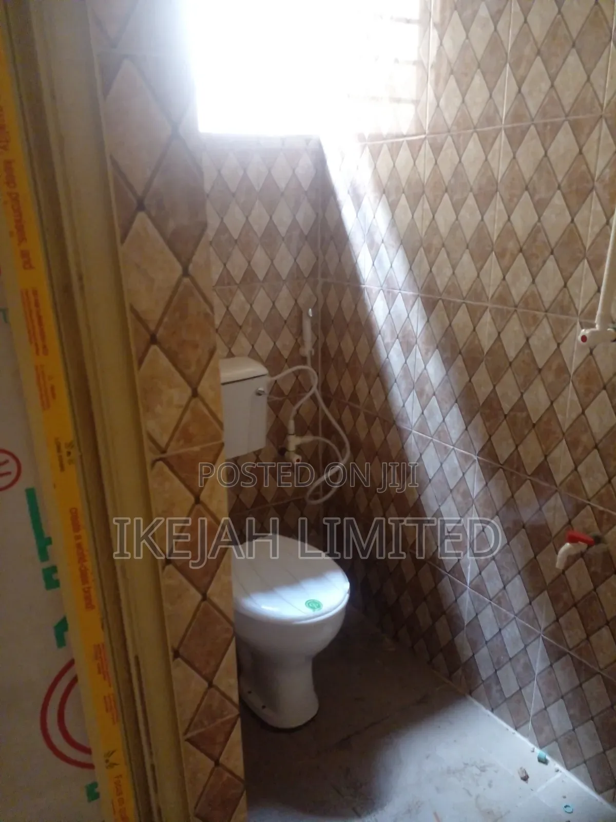 2bdrm Apartment in Ogba for rent in Ogba