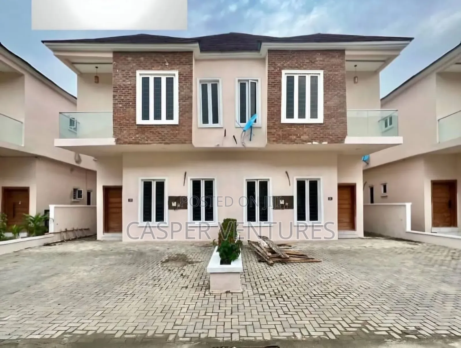 4bdrm Duplex in Orchid, Lekki Phase 2 for rent in Lekki Phase 2