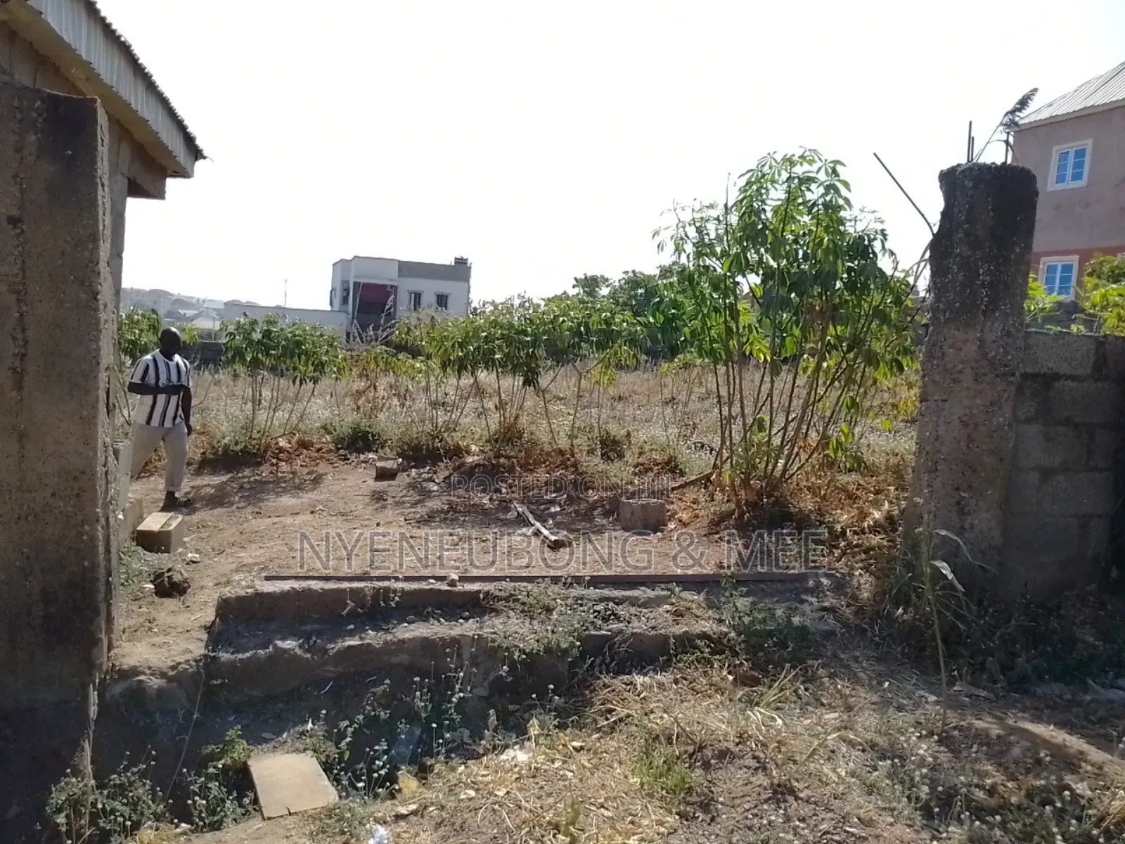 Estate Land 700sqm for Sale in Karu
