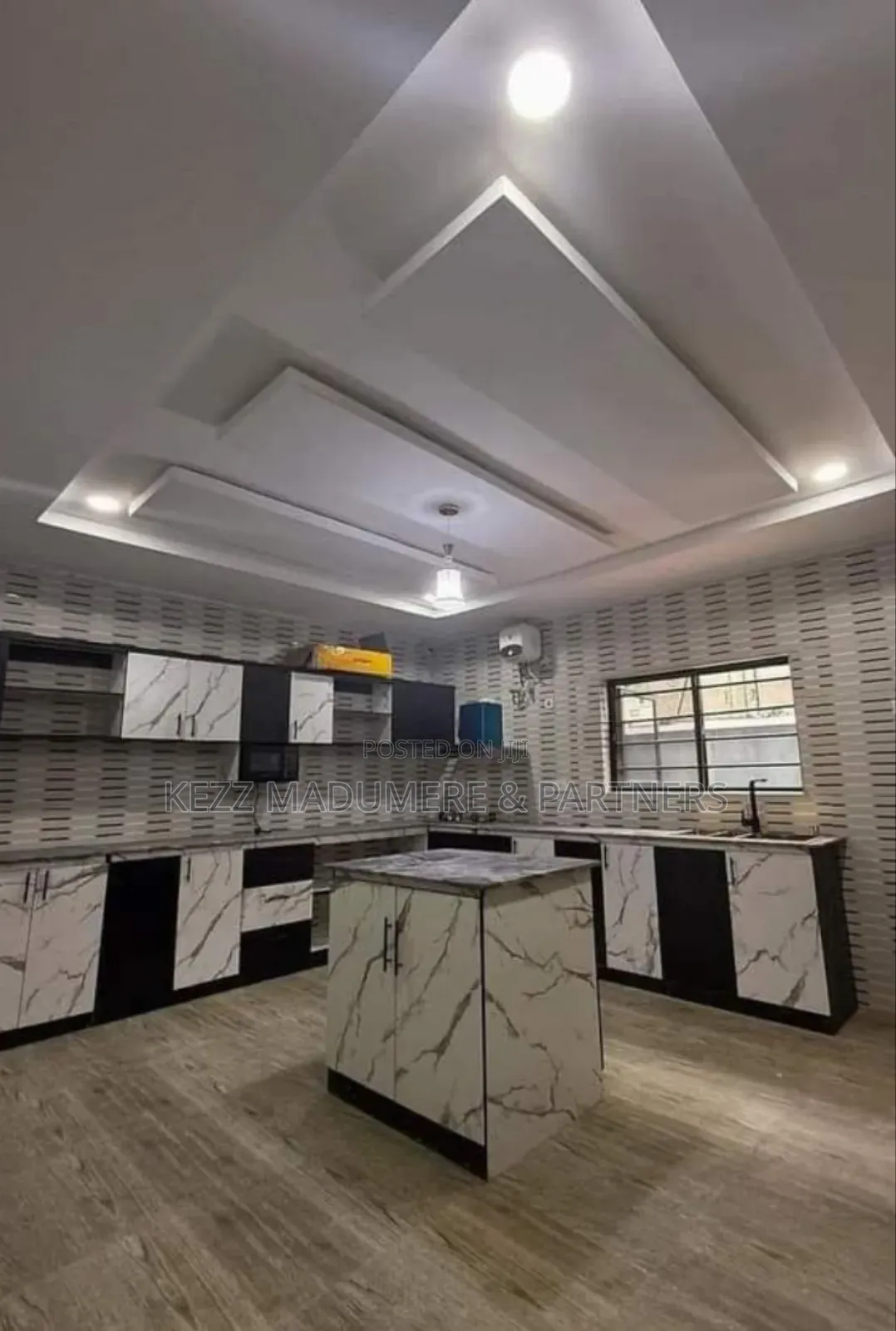 3bdrm Duplex in Gated Estate, Dr for sale in Port-Harcourt