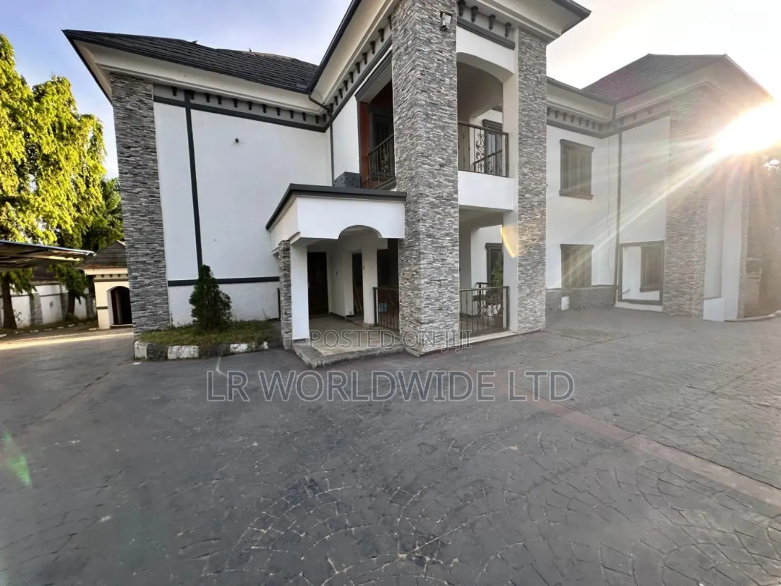 7bdrm Mansion in Maitama for sale in Maitama