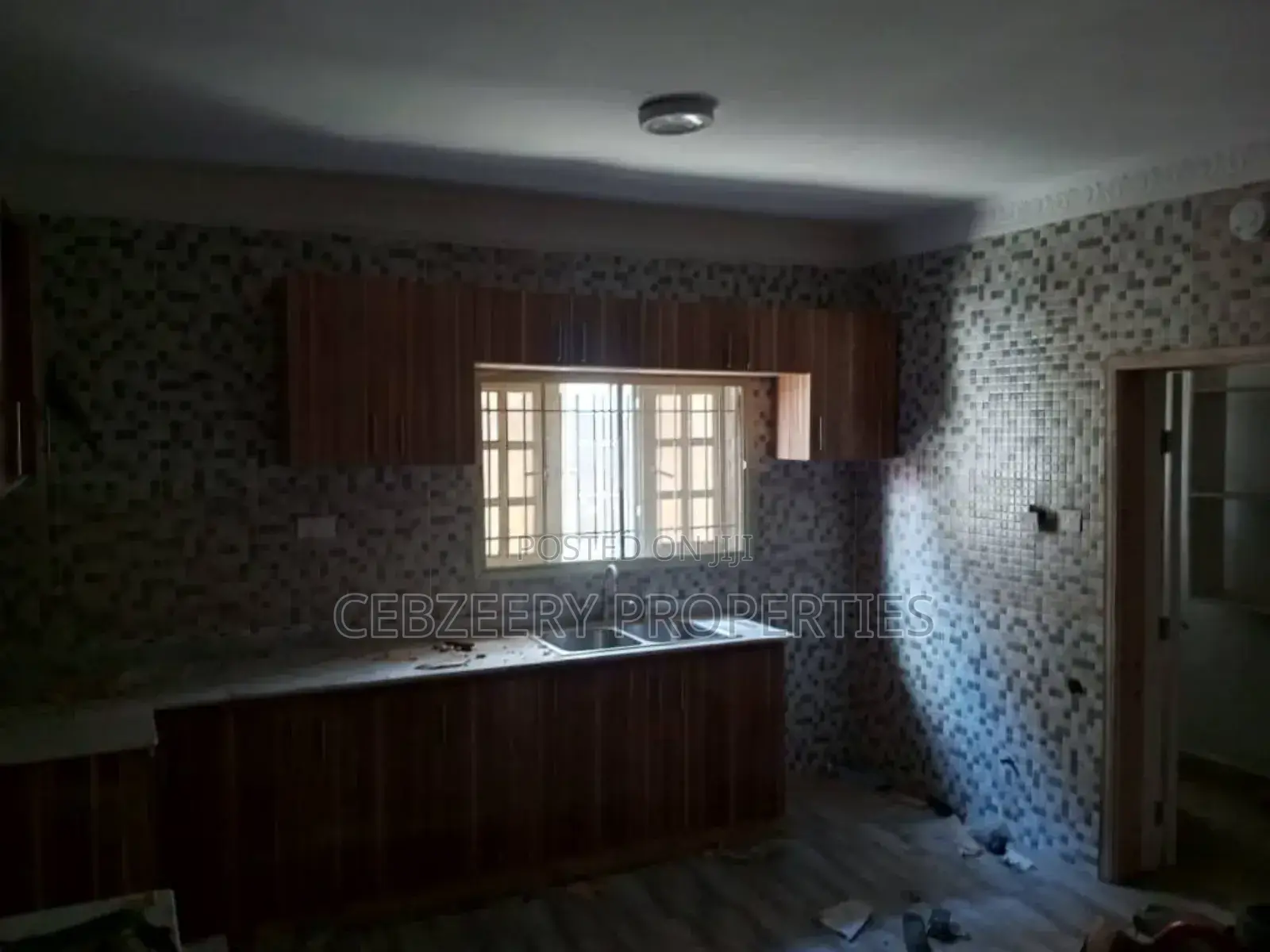 4bdrm Duplex in GRA Phase 1 for rent in GRA Phase 1